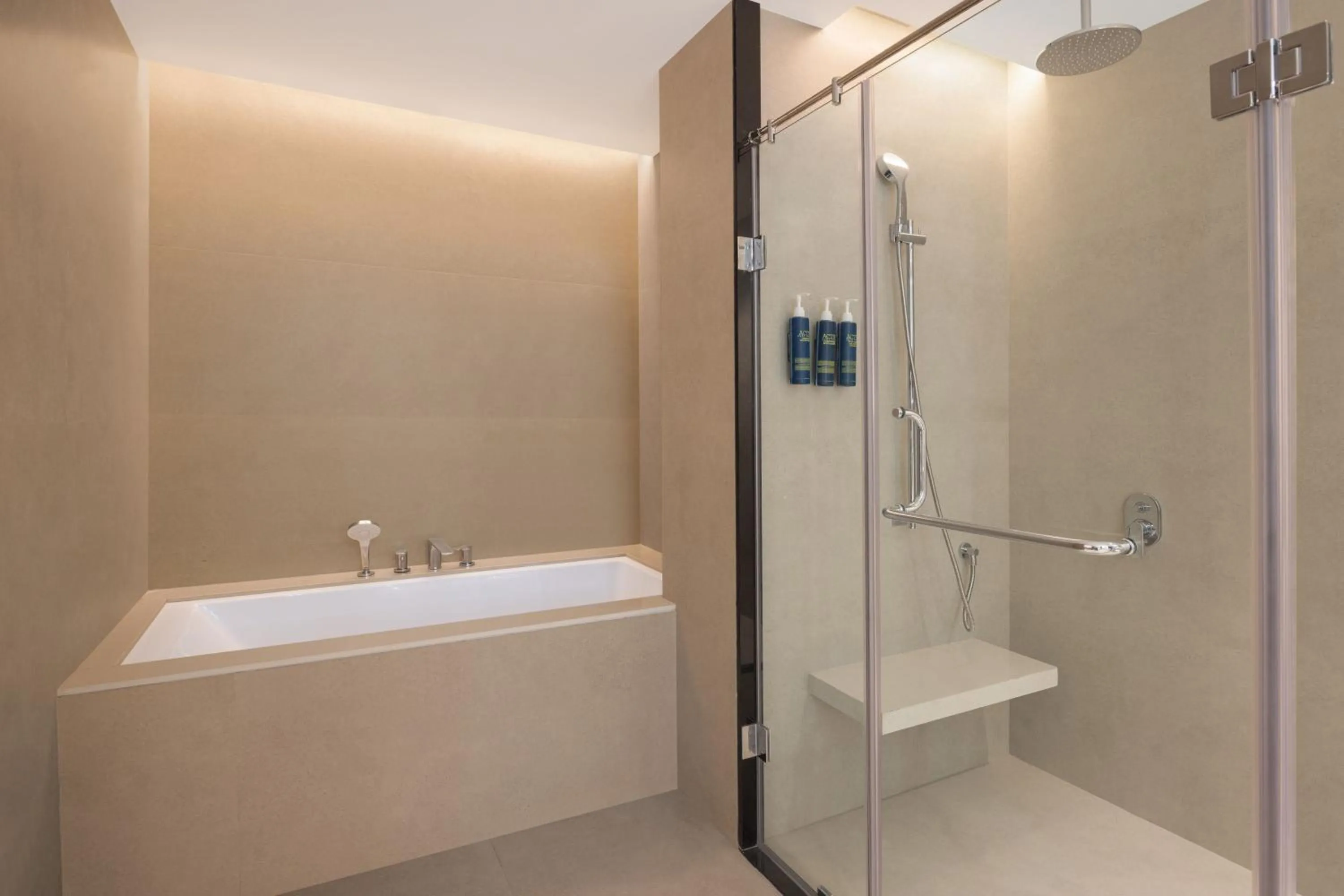Bathroom in Four Points by Sheraton Nashik