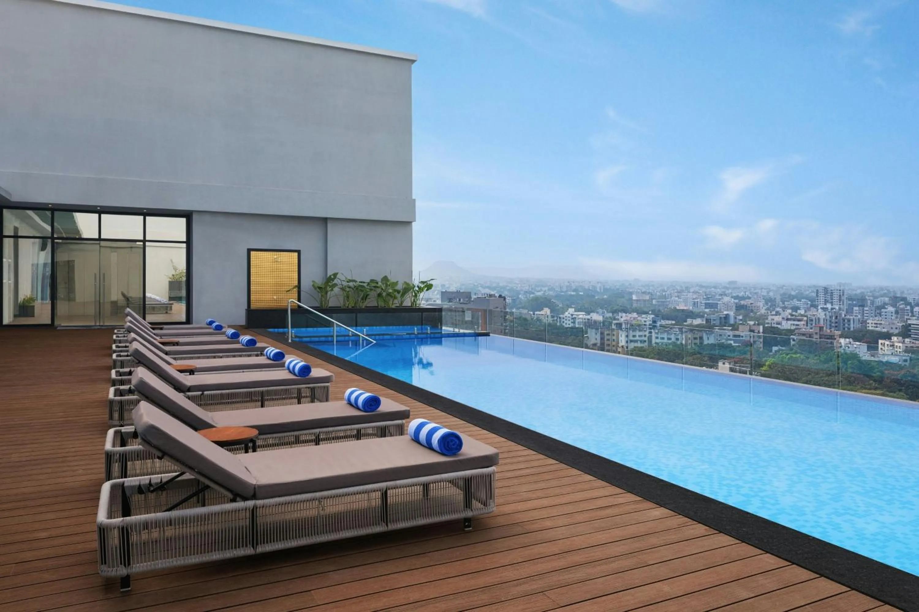 Swimming pool in Four Points by Sheraton Nashik