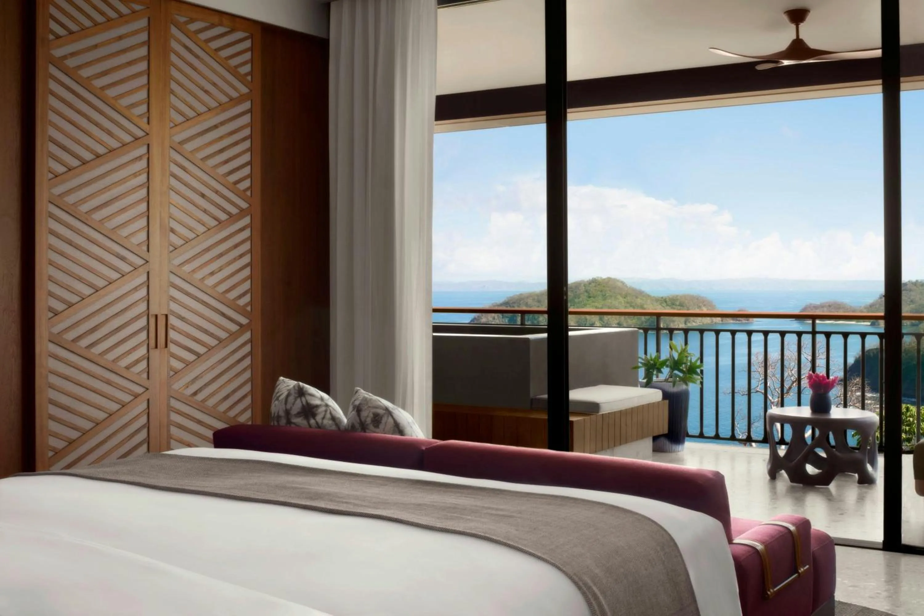 Bedroom, Bed in Nekajui Peninsula Papagayo, a Ritz-Carlton Reserve