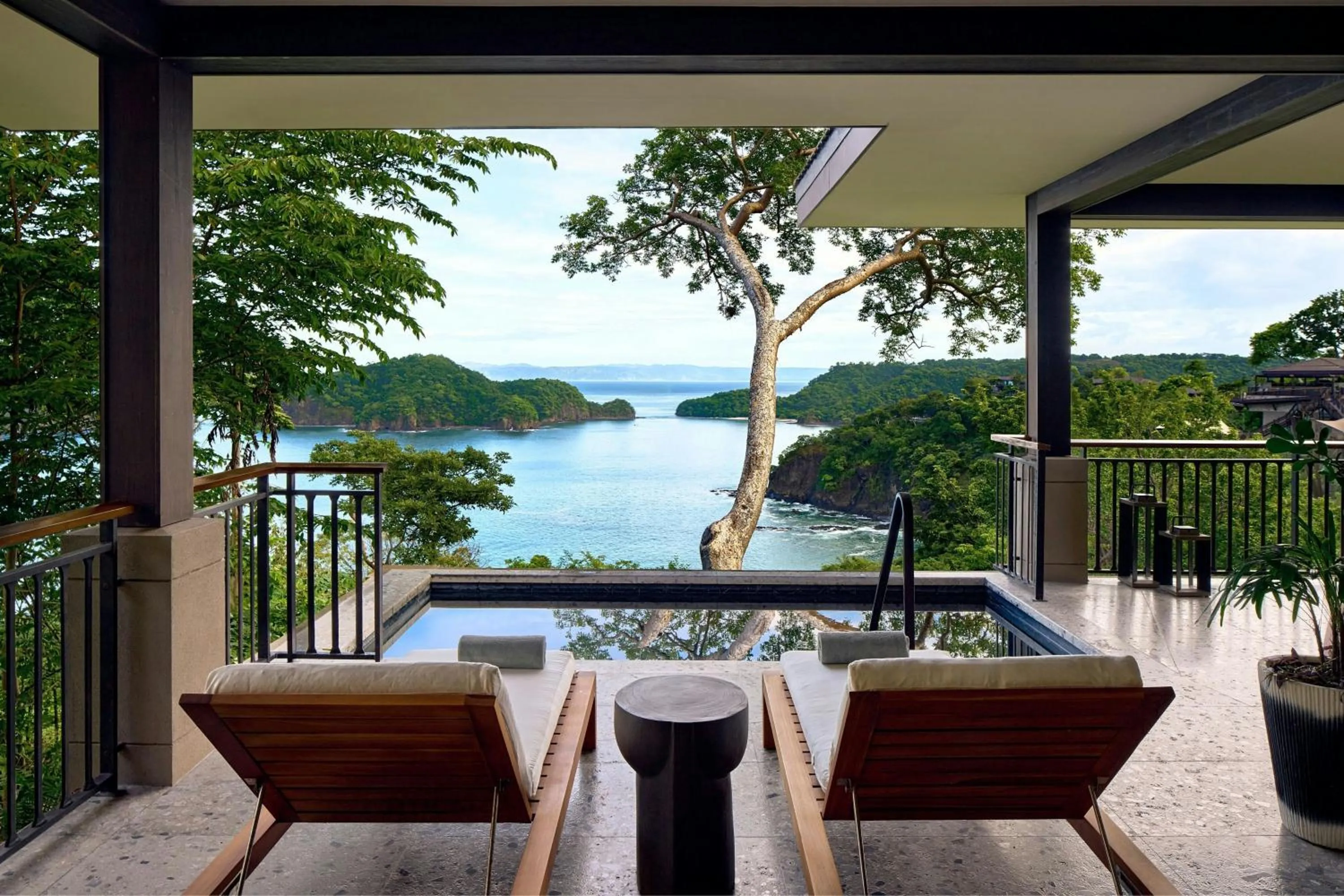 Photo of the whole room in Nekajui Peninsula Papagayo, a Ritz-Carlton Reserve