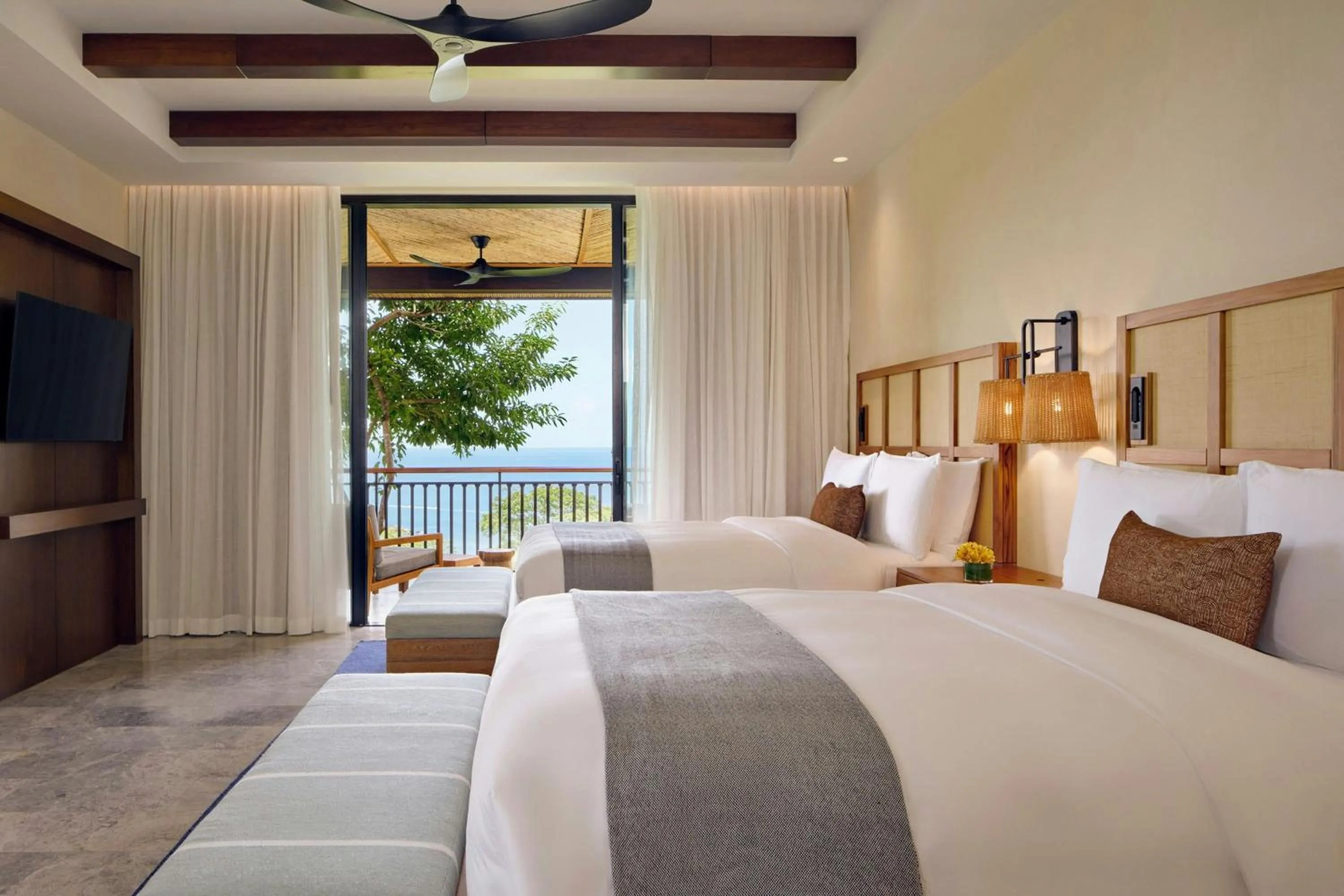 Photo of the whole room, Bed in Nekajui Peninsula Papagayo, a Ritz-Carlton Reserve