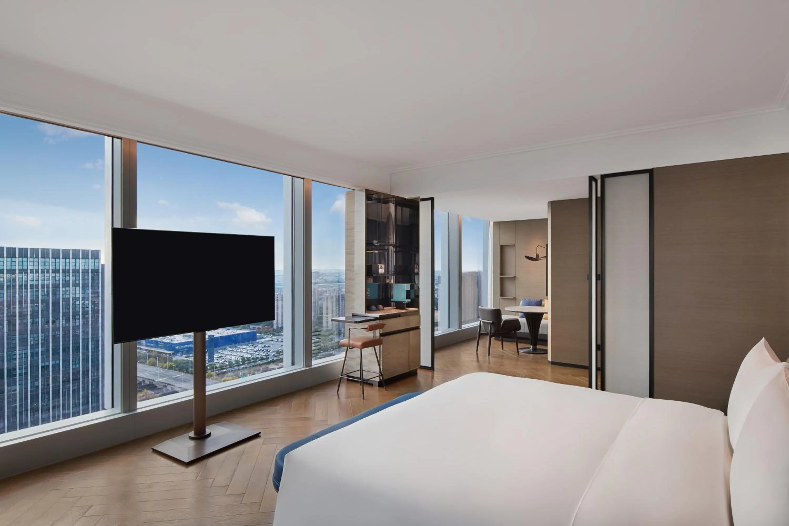 Bed in Le Meridien Nantong