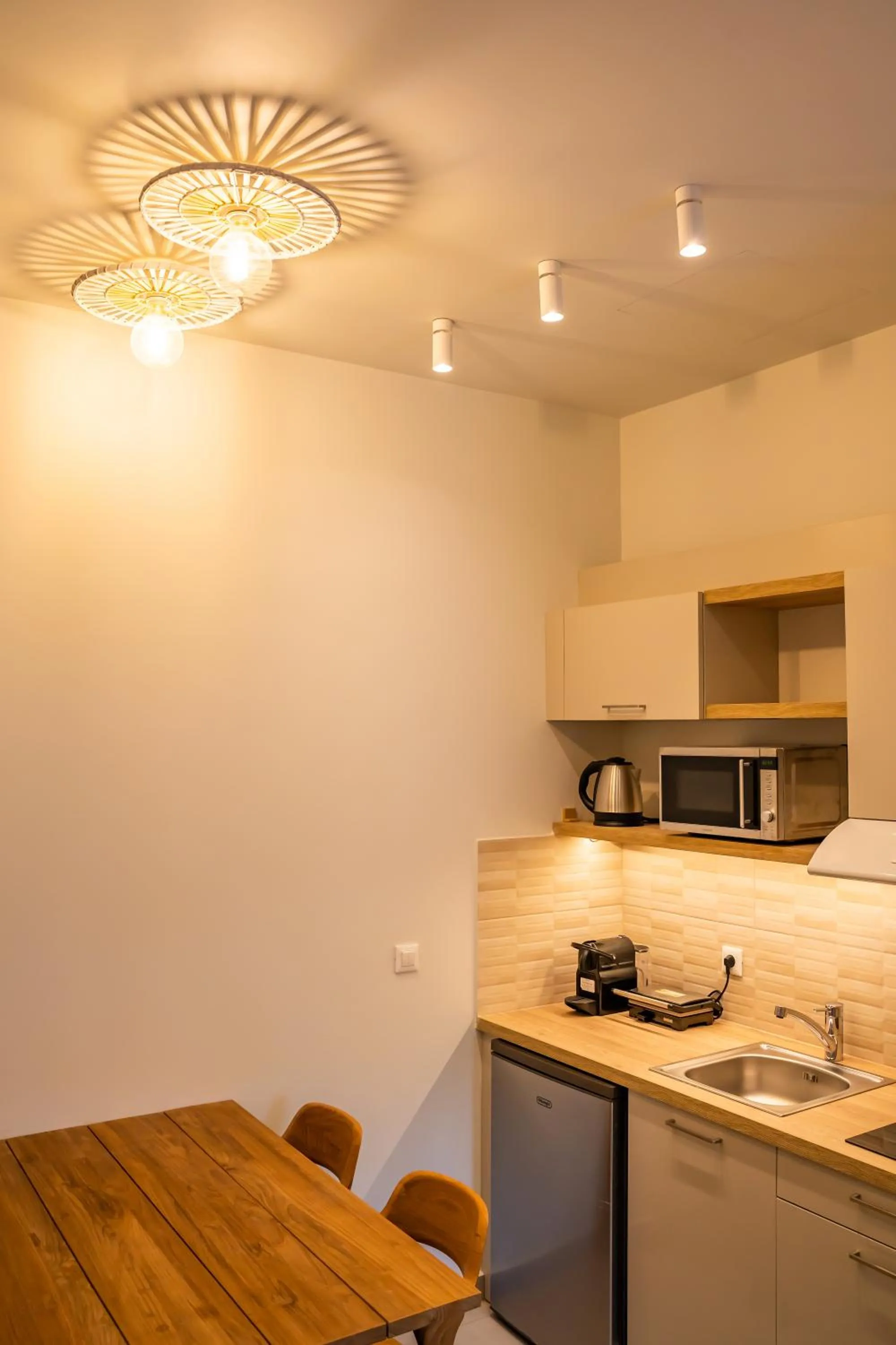 Dining area in Onyro Villas