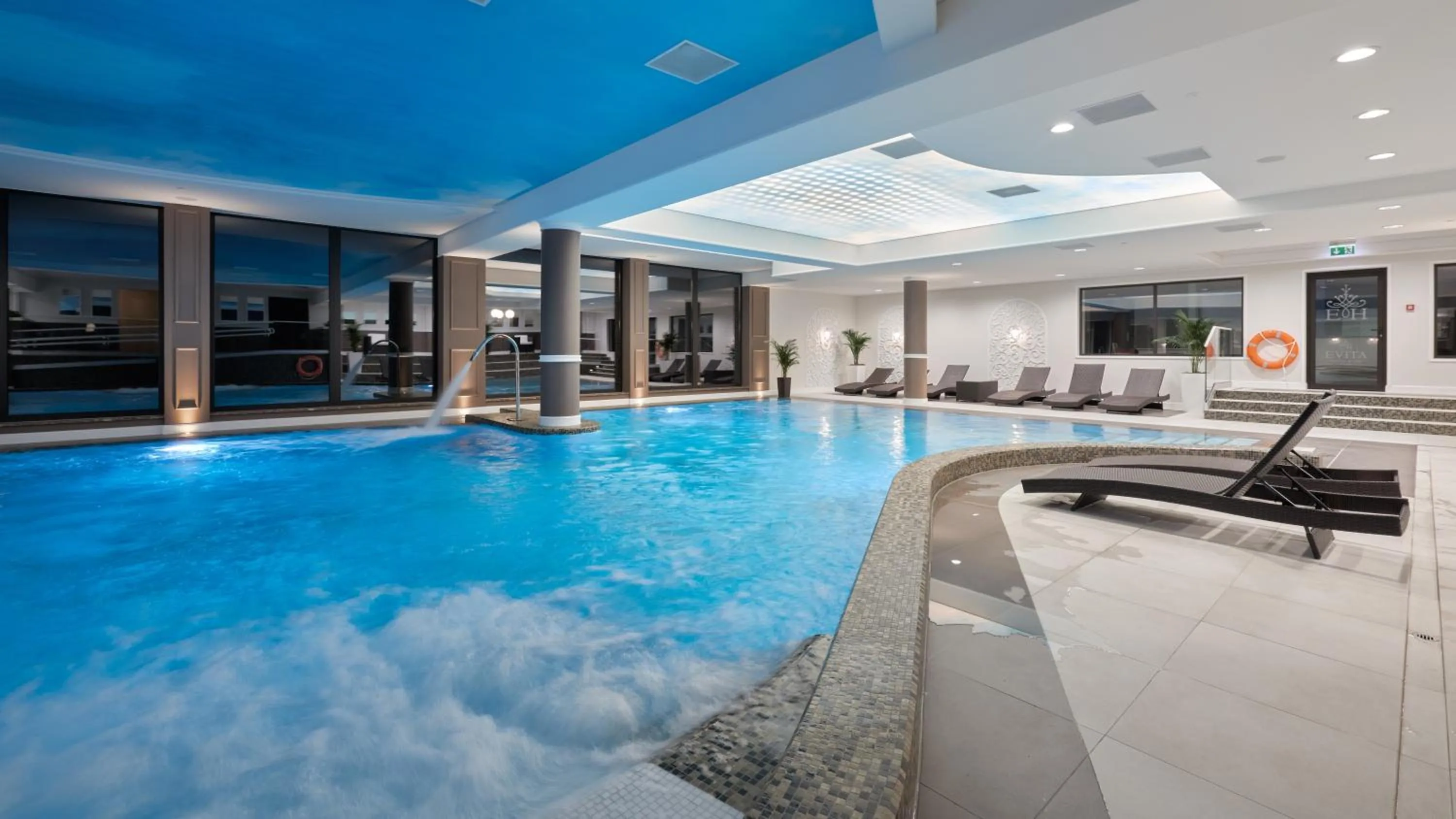 Swimming pool in Evita Hotel & SPA