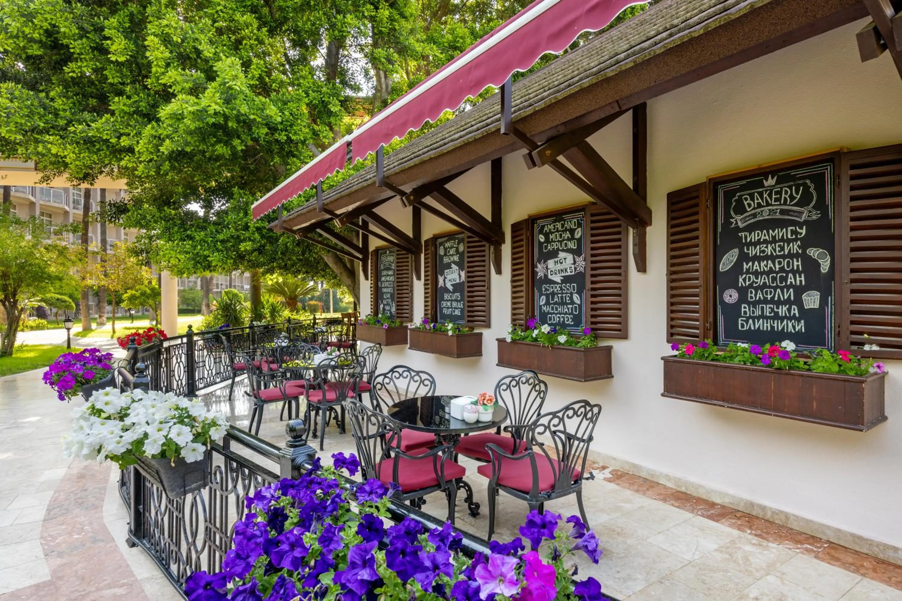 Banquet/Function facilities in Dobedan World Palace Hotel ''Ex Brand Alva Donna World Palace ''