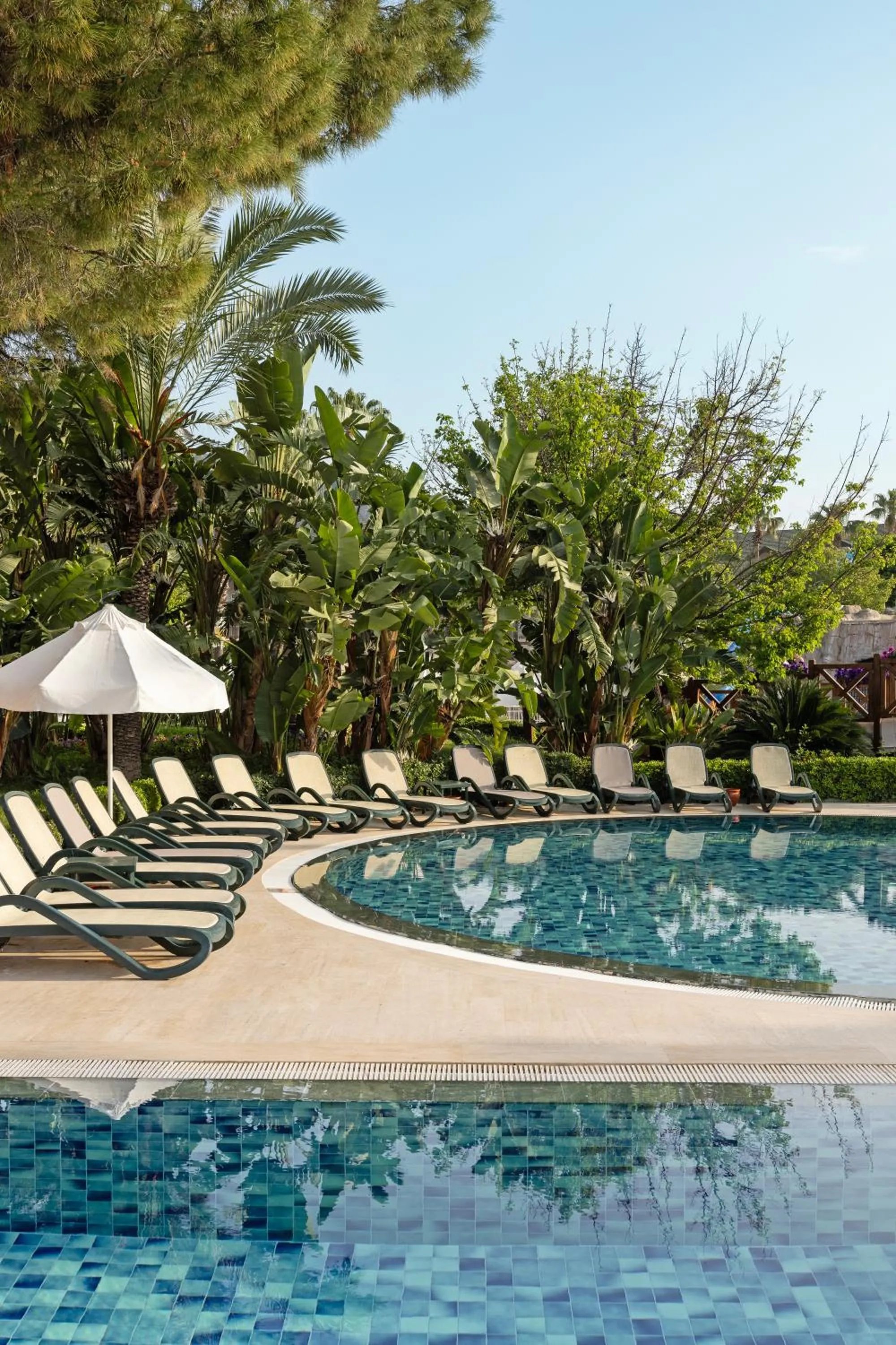 Pool view in Dobedan World Palace Hotel ''Ex Brand Alva Donna World Palace ''