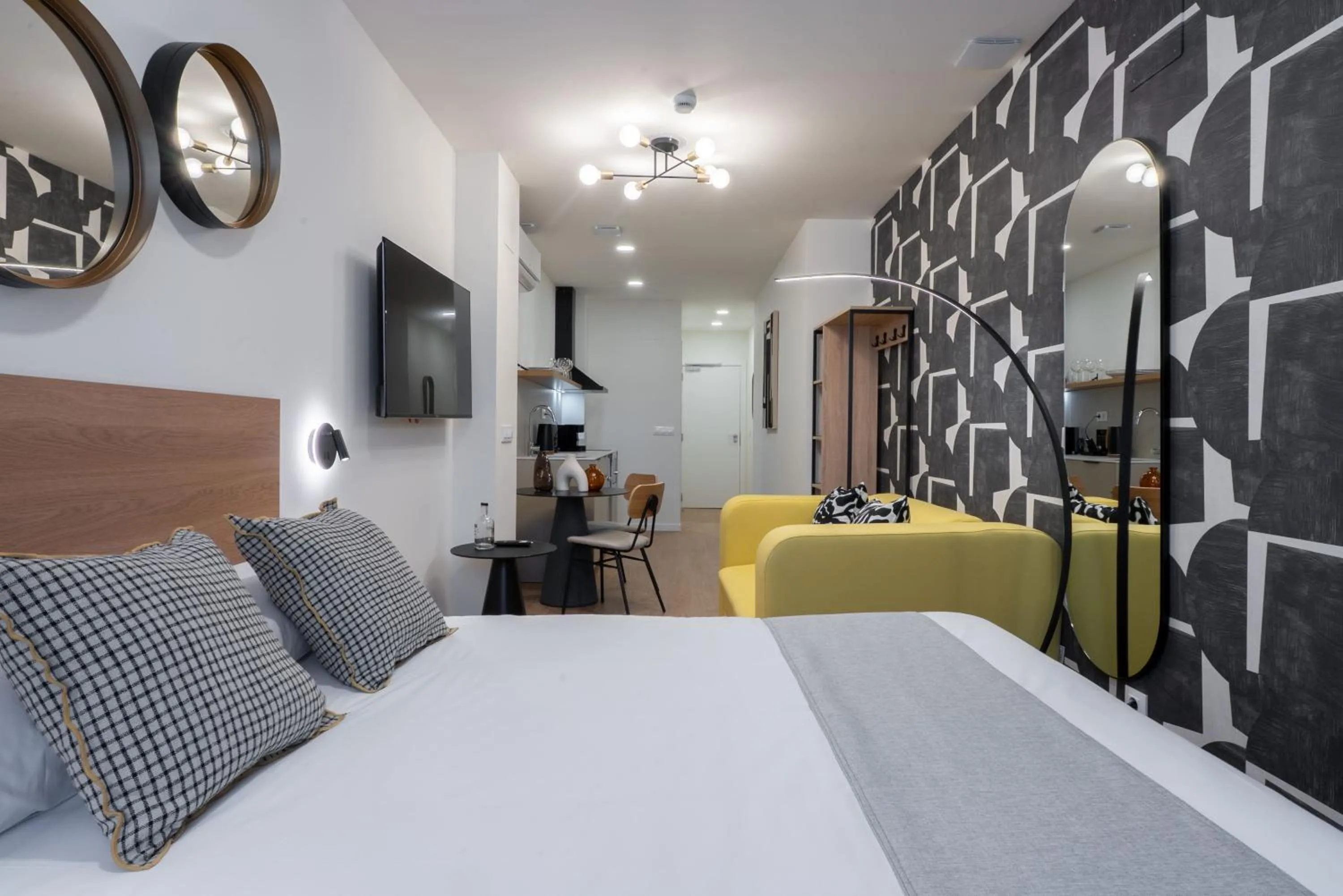 TV and multimedia, Bed in Smartr Valencia Turia