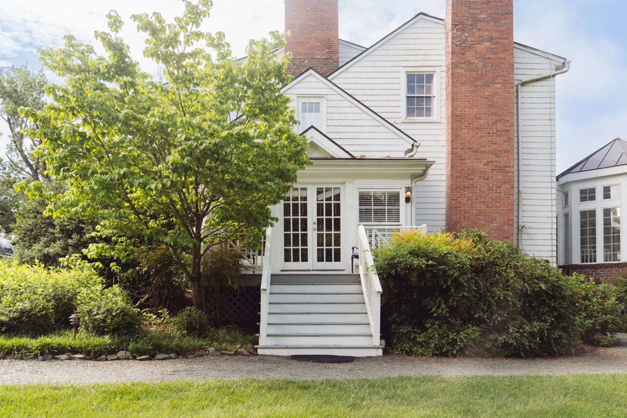 Facade/entrance in The Clifton