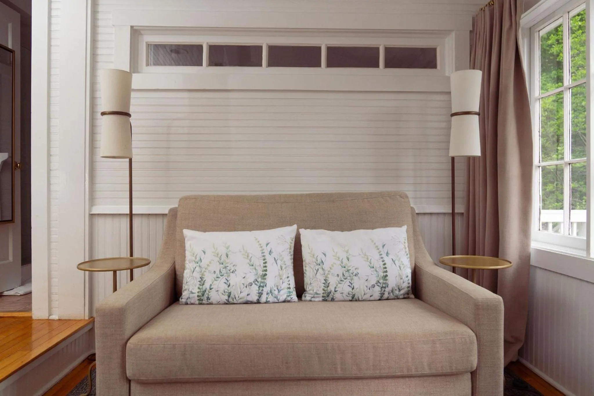 Seating area in The Clifton