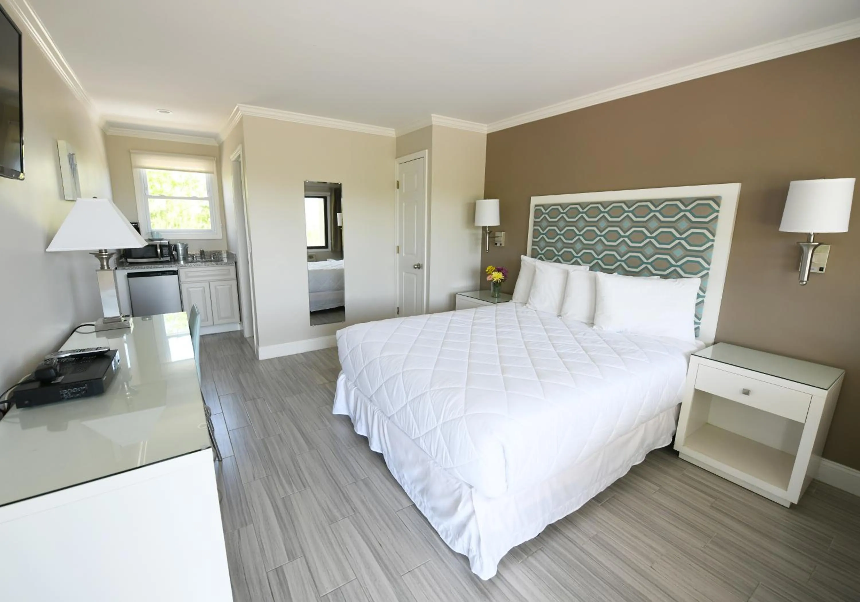 Bed in Bayview Resort