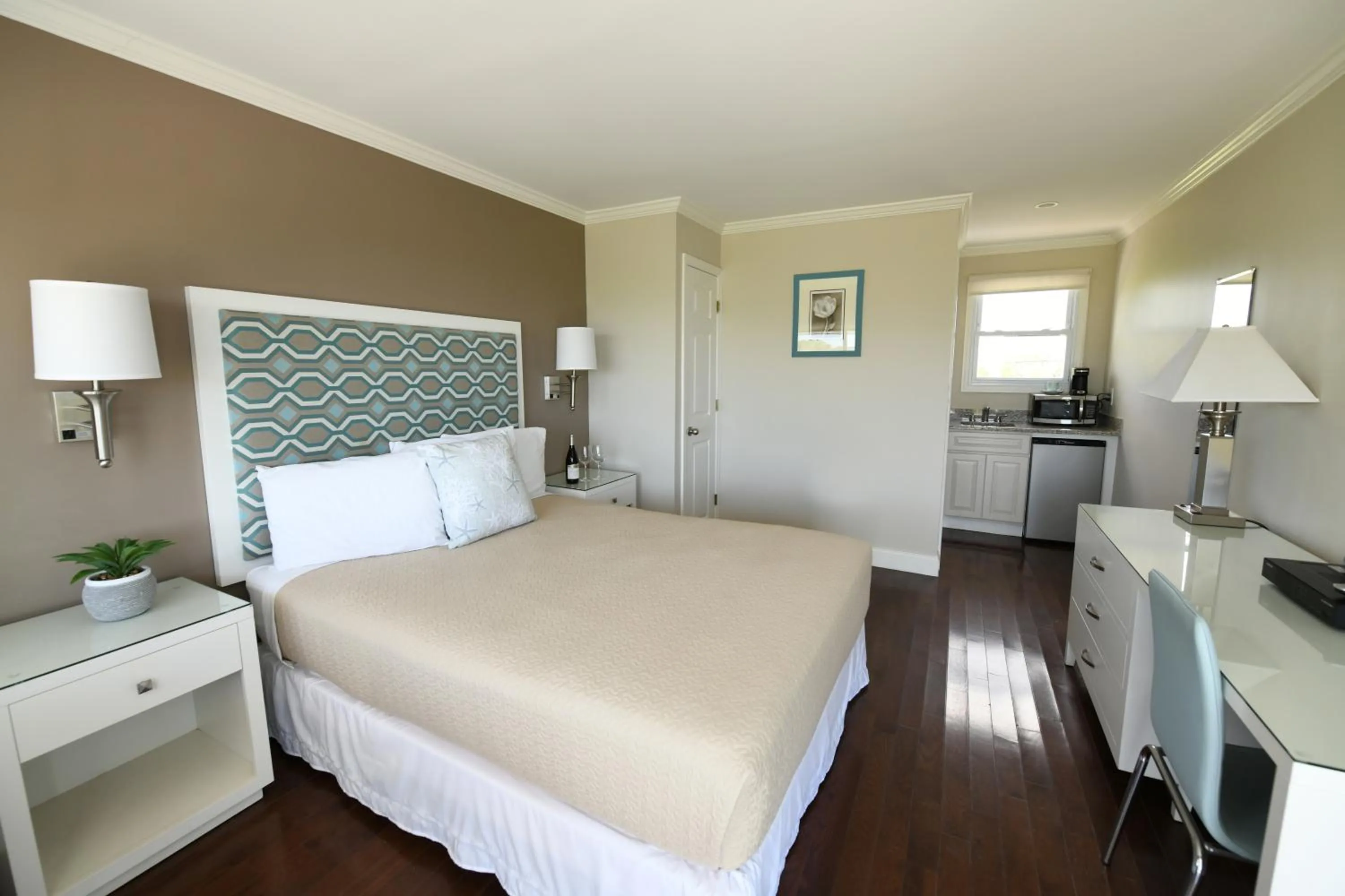 Bed in Bayview Resort