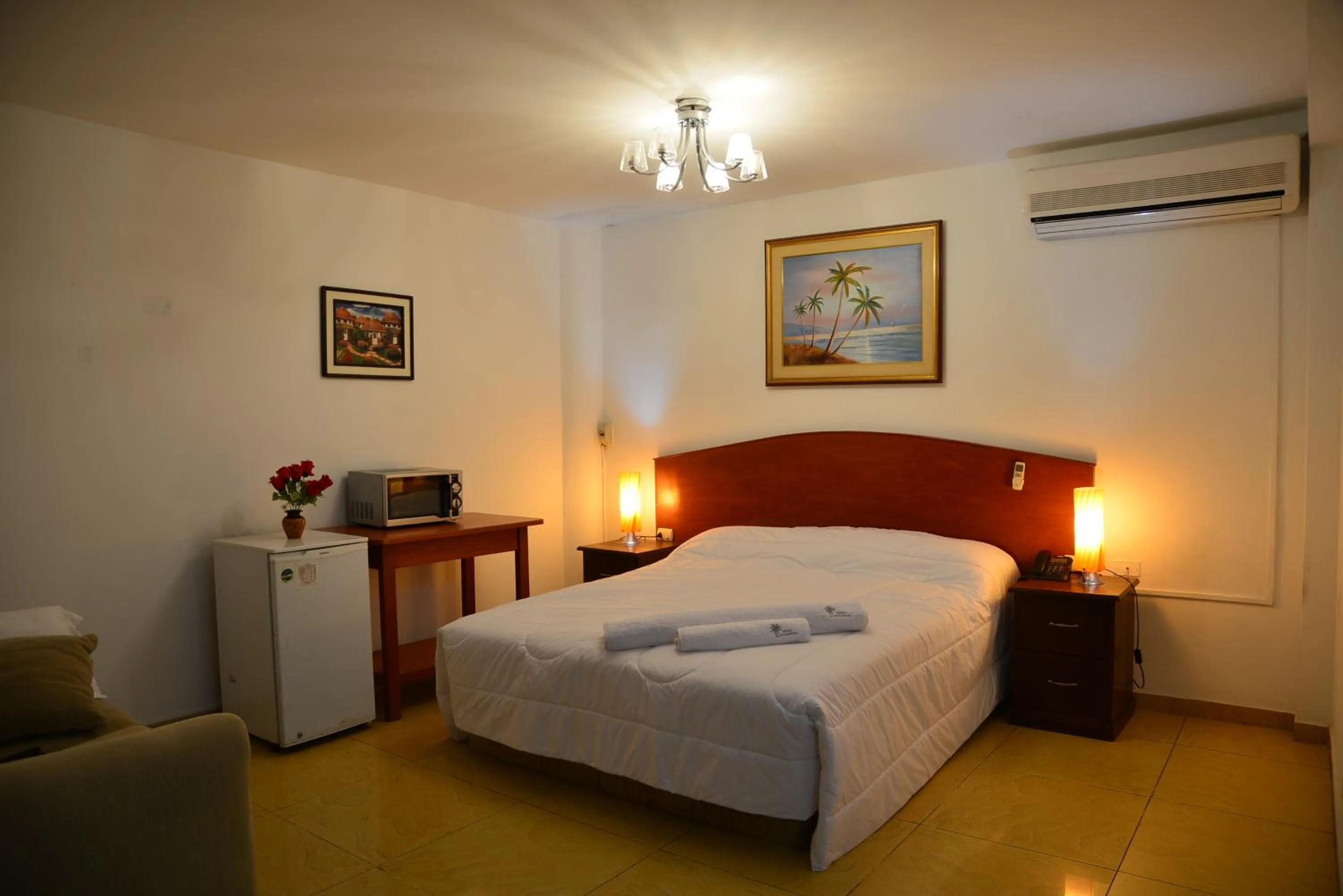 Photo of the whole room, Bed in Qallwa Asia