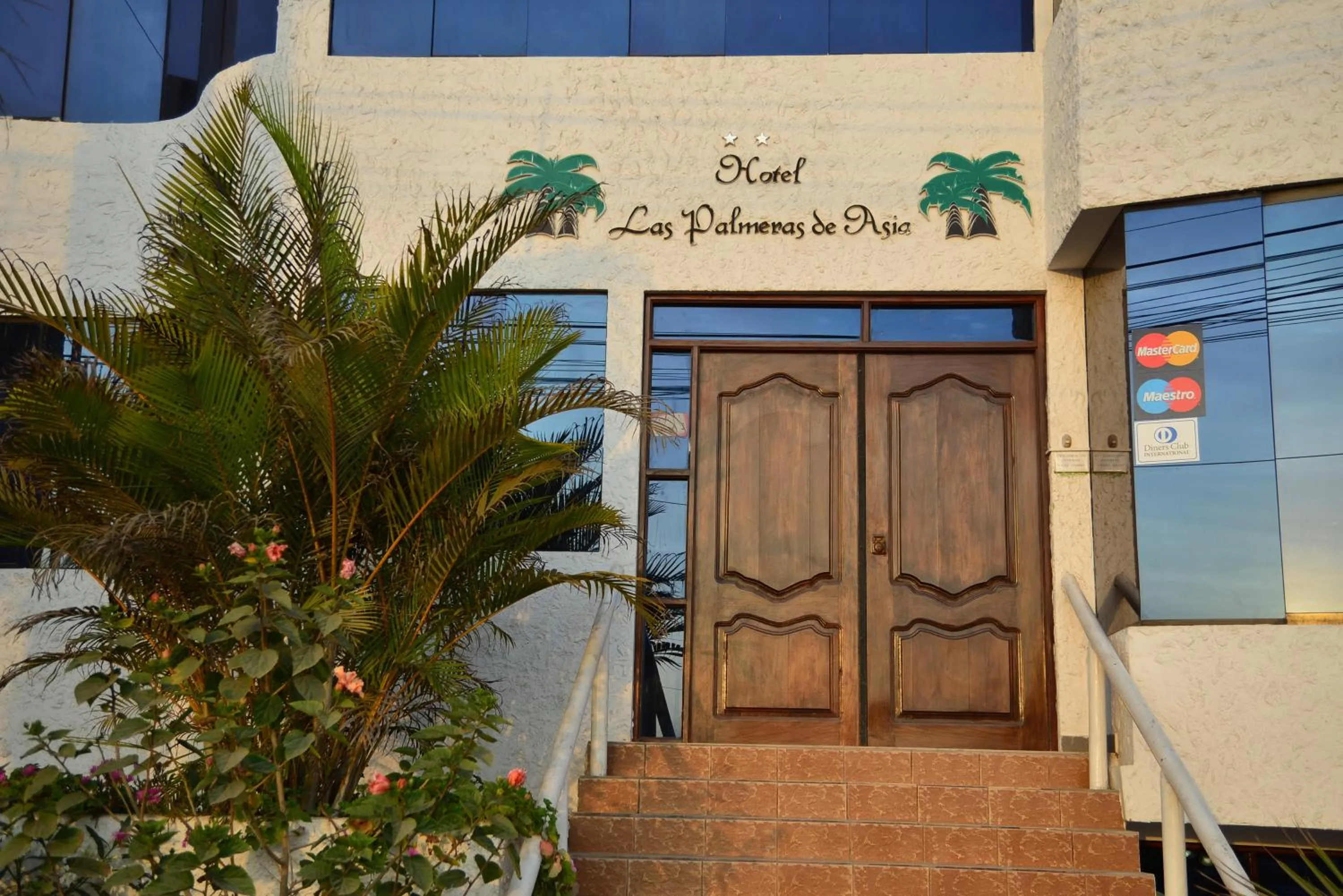 Facade/entrance in Qallwa Asia