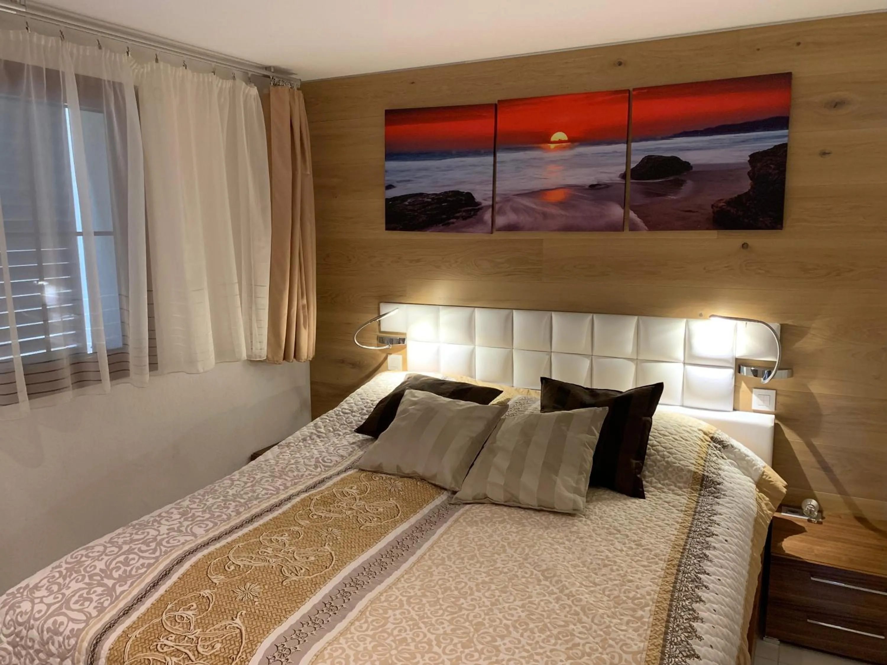 Bed in Villa Kerjanus