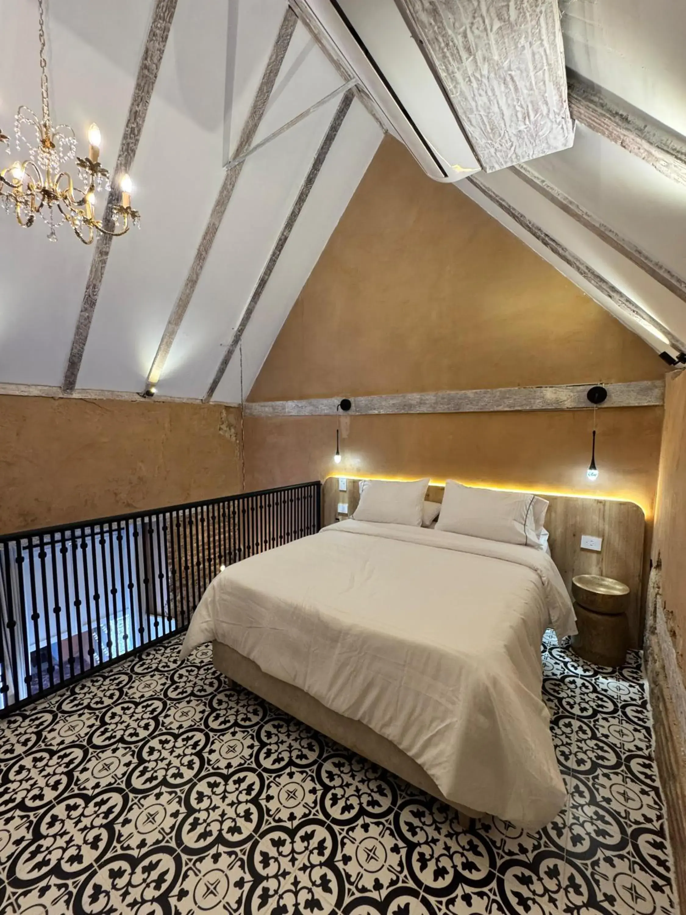 Double Room with Balcony - single occupancy in Hotel Villa Alta Guest House Double Room with Balcony - single occupancy in Hotel Villa Alta Guest House