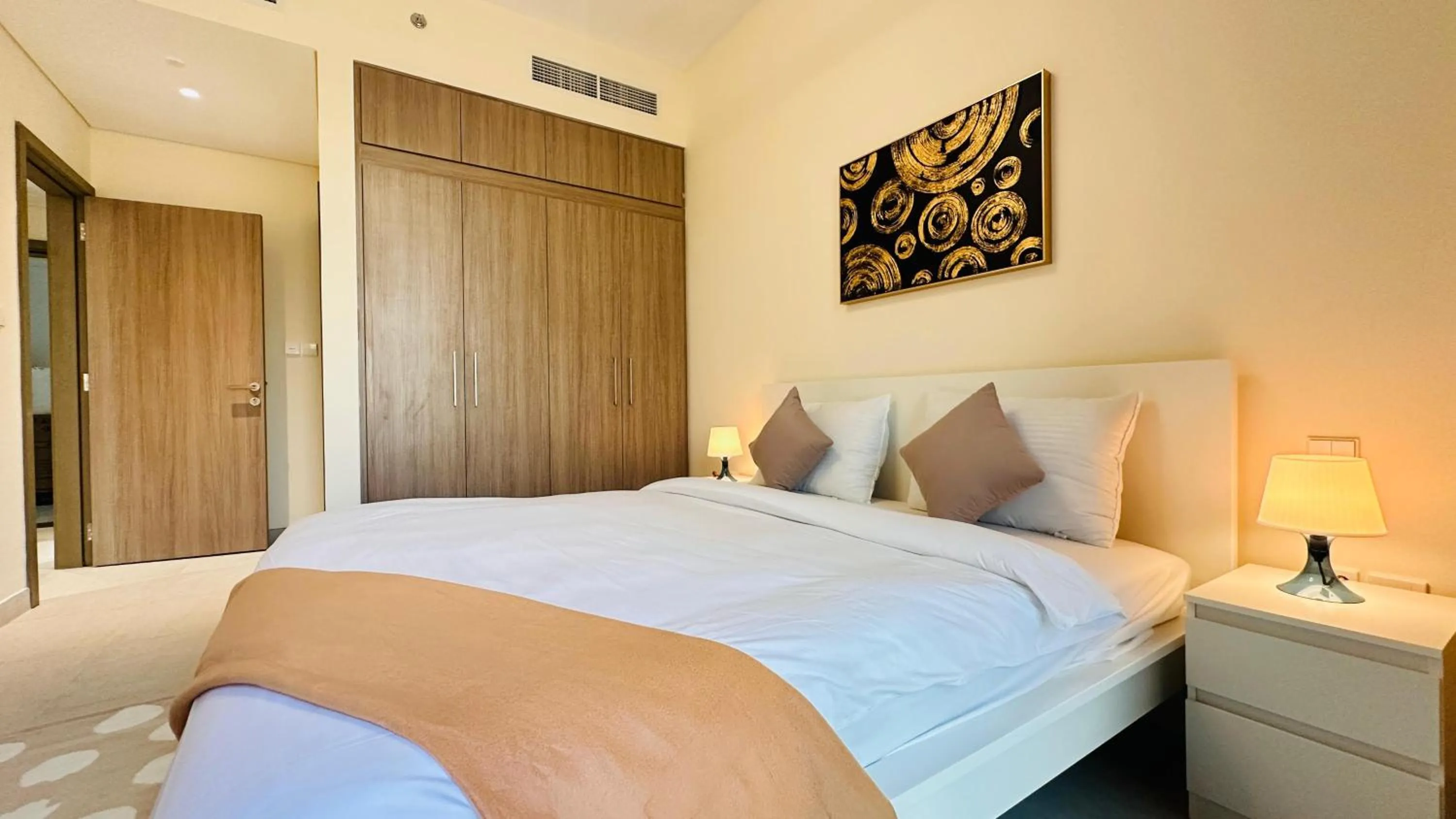 Photo of the whole room, Bed in Sunday Sheikh Zayed Road Concord Tower by Belvilla