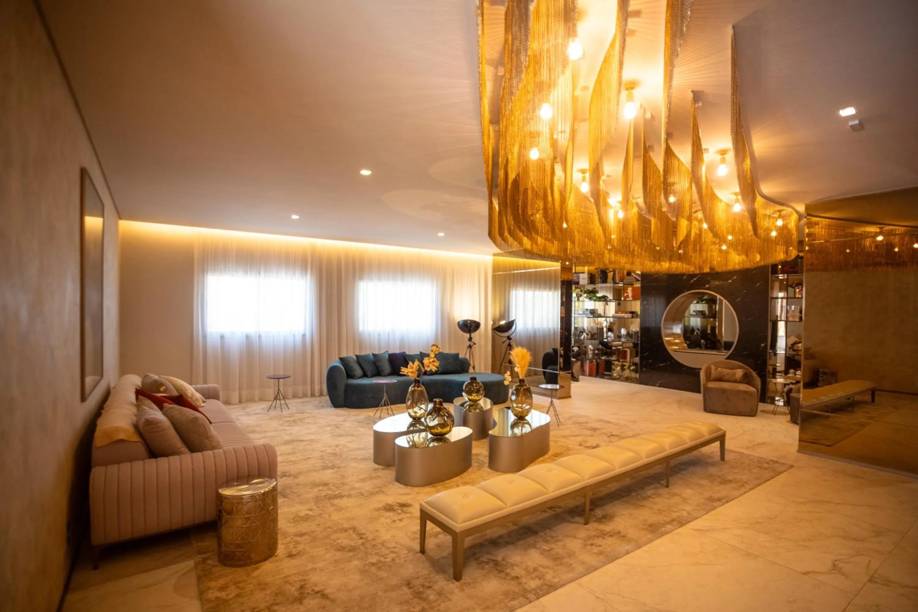 Property building in Charlie Legacy Campo Belo