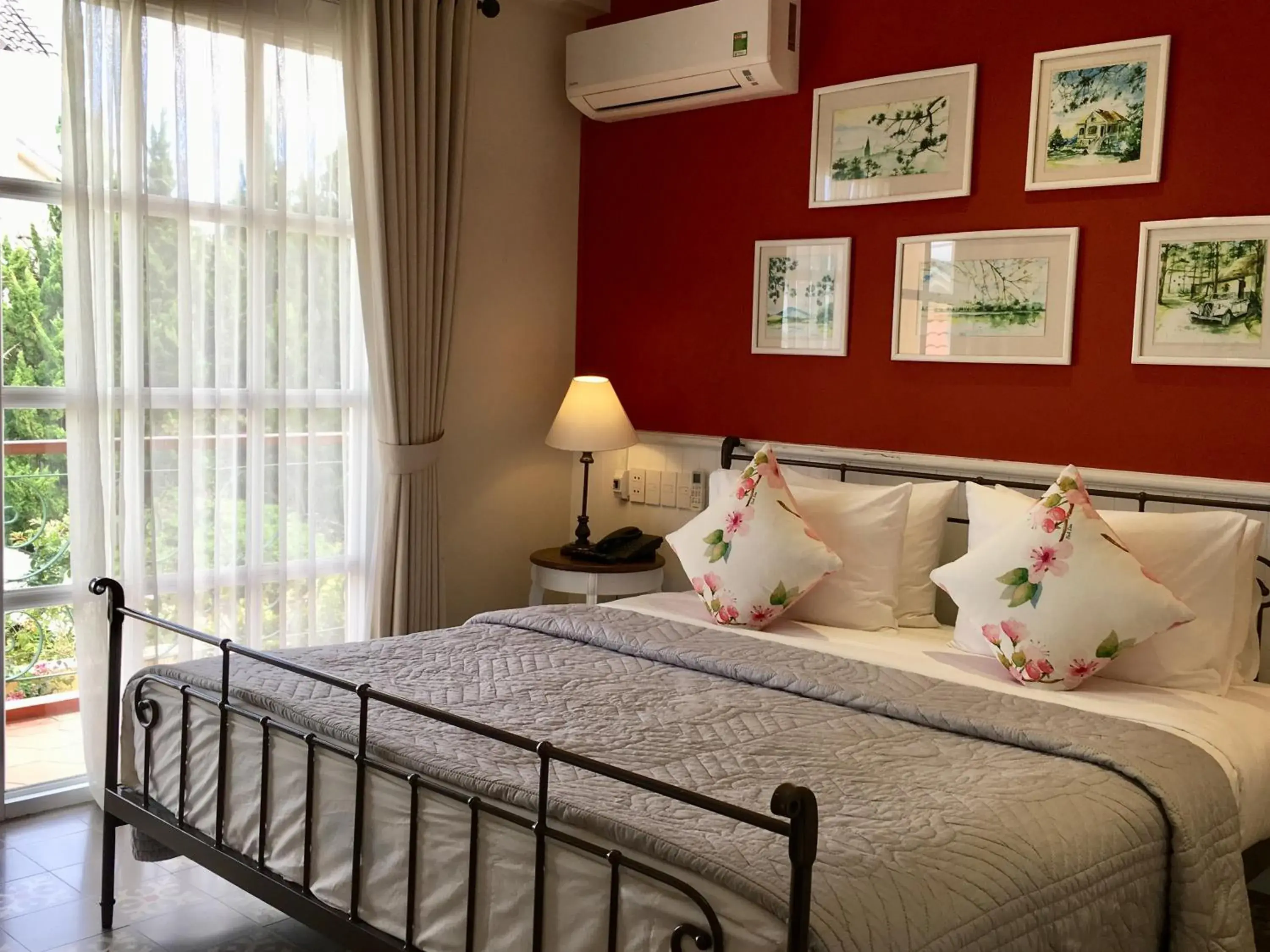 Deluxe Double Room with Balcony in BICH DAO Boutique - Dalat Deluxe Double Room with Balcony in BICH DAO Boutique - Dalat