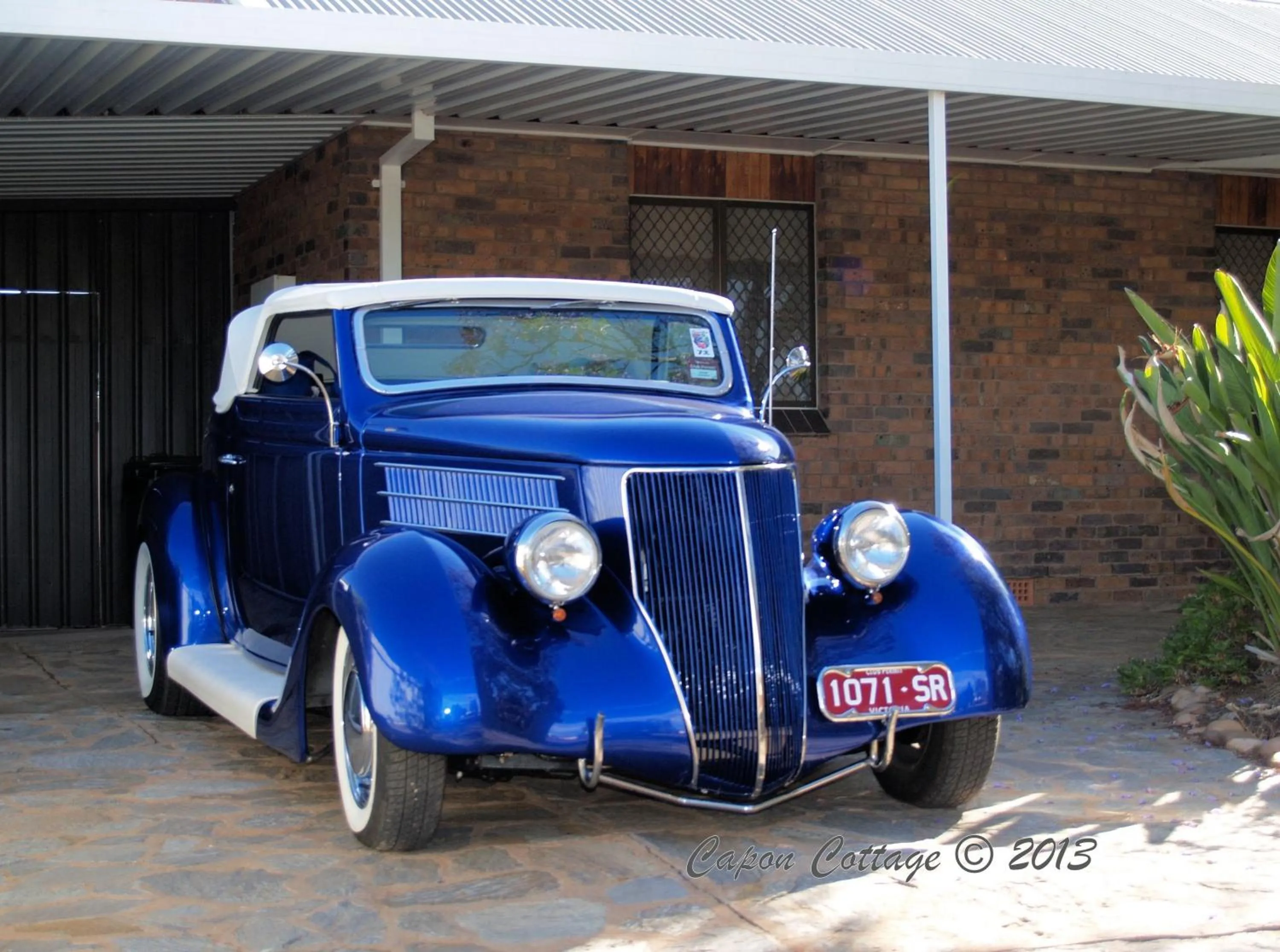 Parking in Capon Cottage