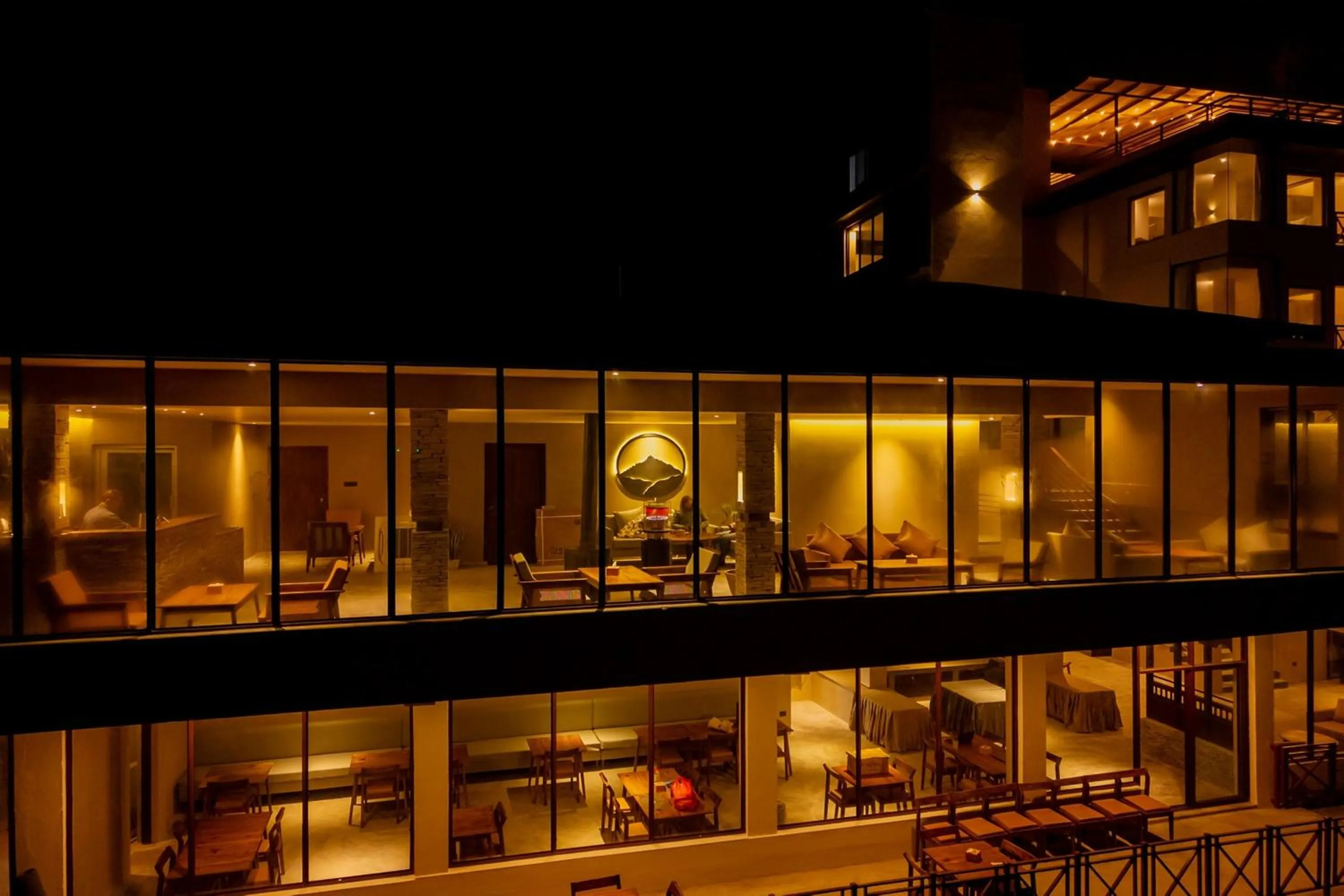 Restaurant/places to eat in Nana Mountain Resort Mt Annapurna View