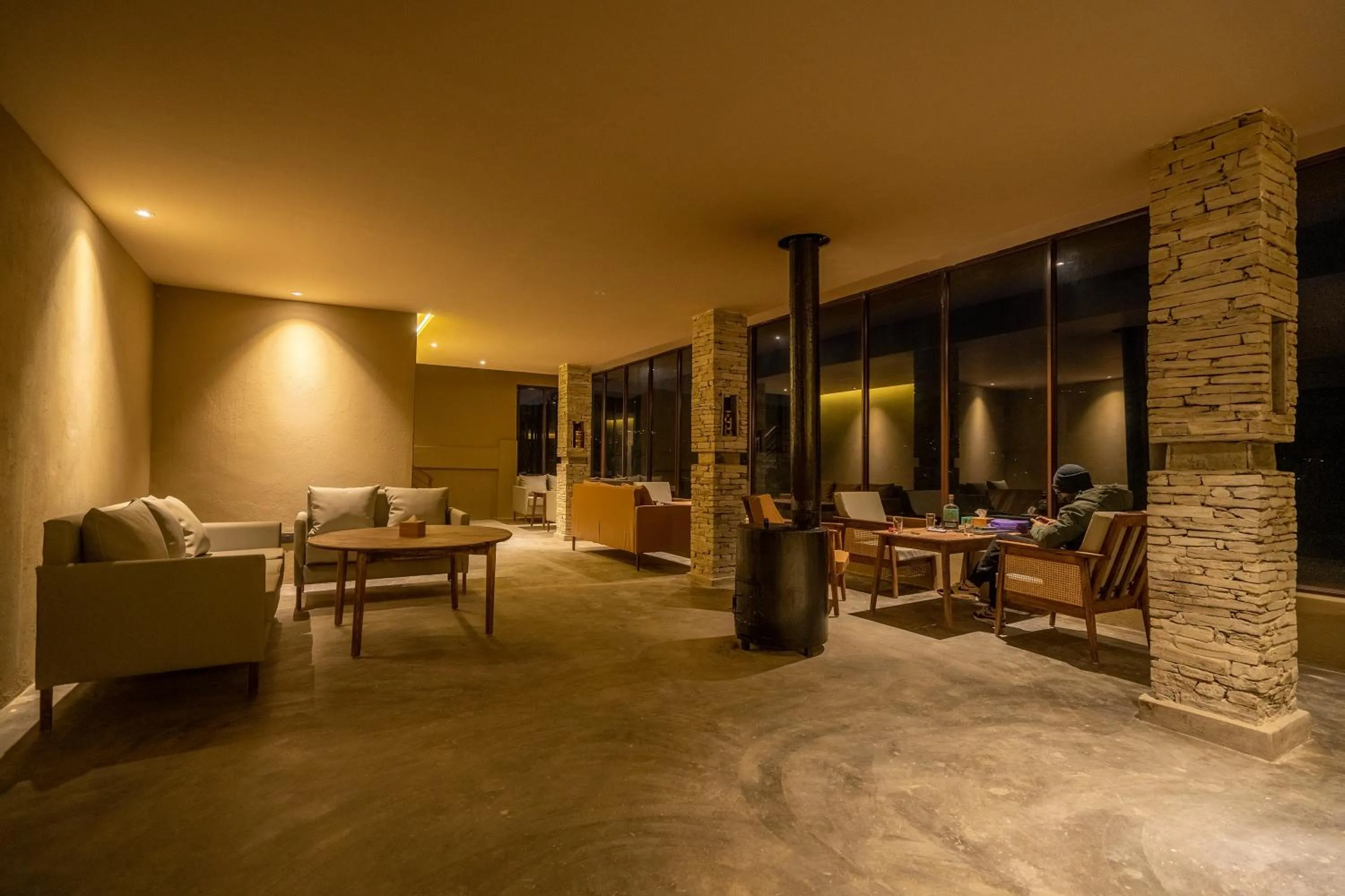 Restaurant/places to eat in Nana Mountain Resort Mt Annapurna View