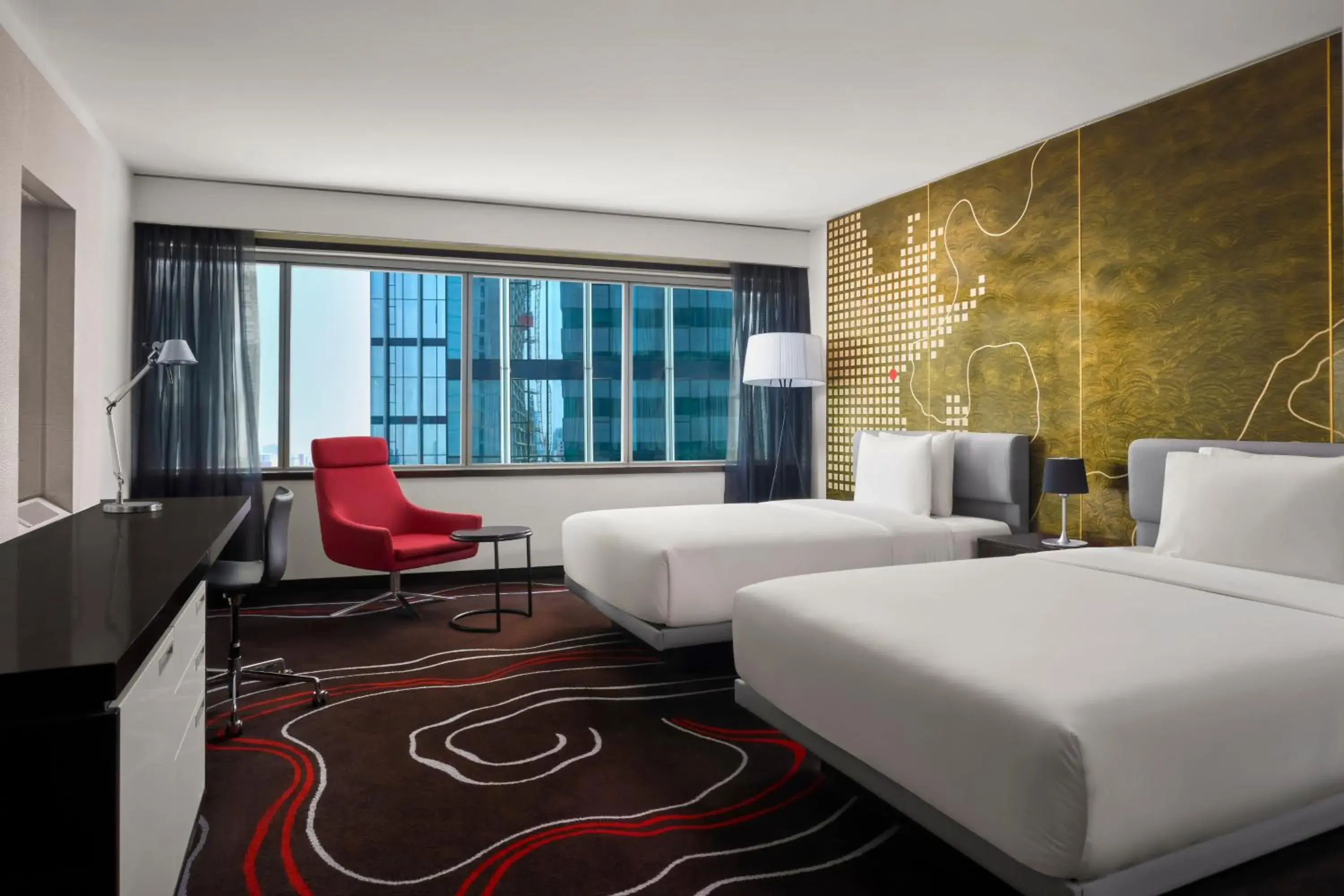 Double Room with Two Double Rooms in Le Meridien Saigon Double Room with Two Double Rooms in Le Meridien Saigon