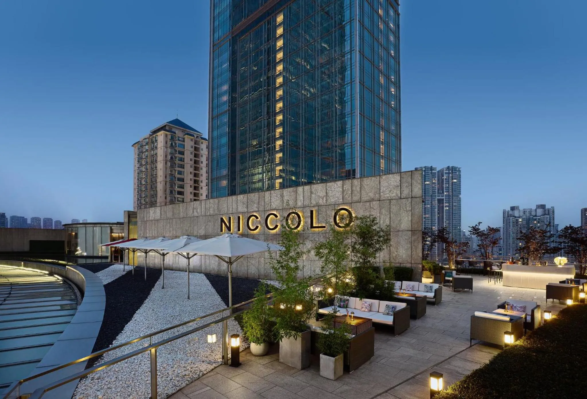 Property building in Niccolo Chengdu