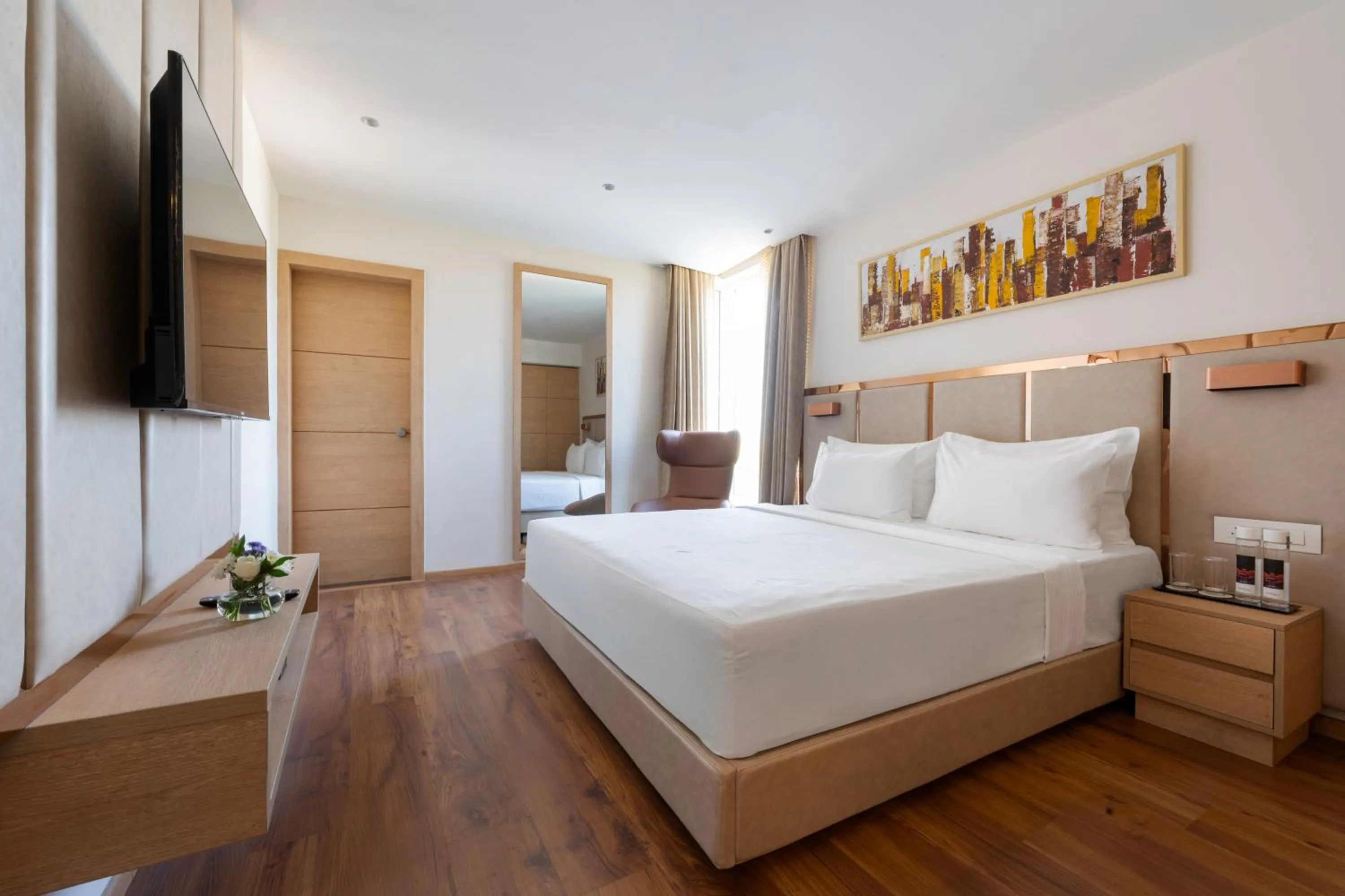 Bedroom, Bed in Clarks Inn Indore