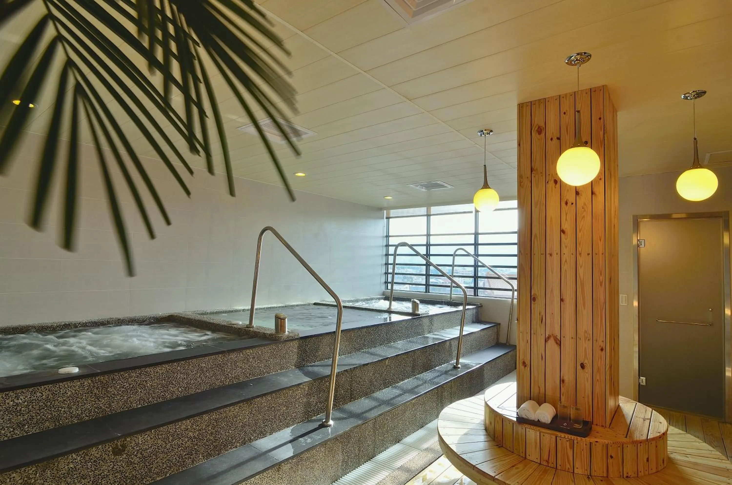 Steam room in Hotel Modern Puli