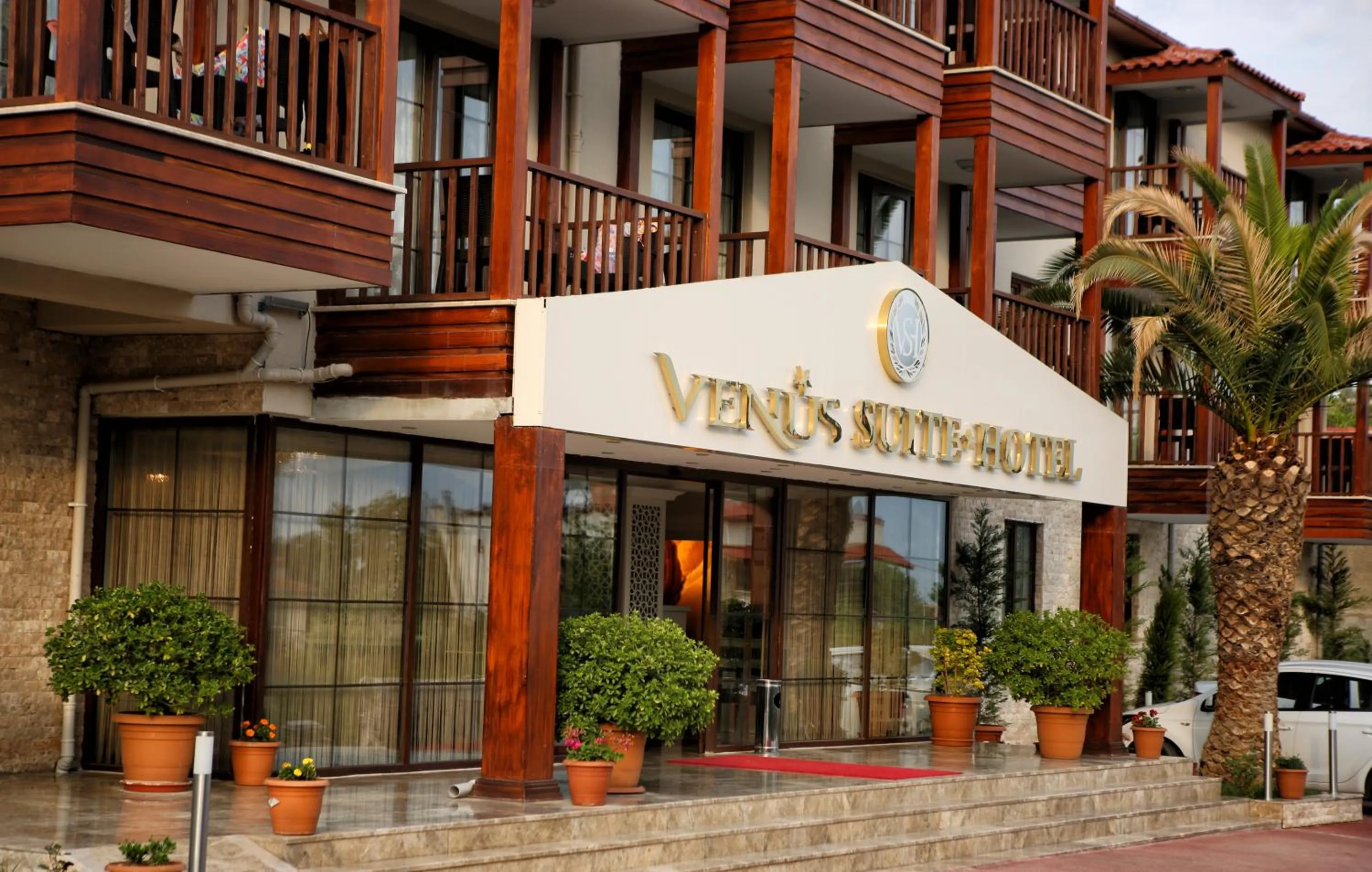 Facade/entrance in Venus Suite Hotel