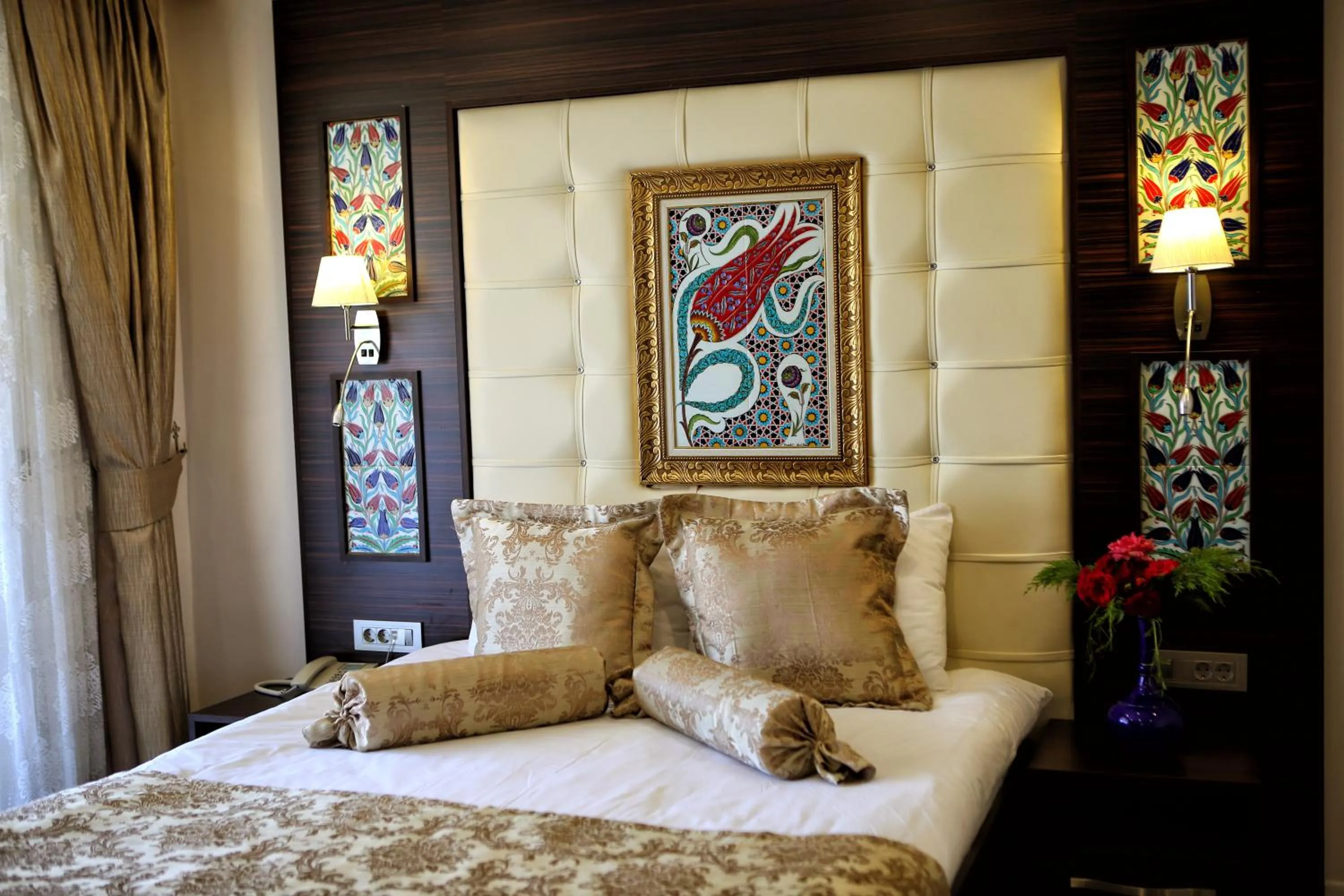 Decorative detail, Bed in Venus Suite Hotel