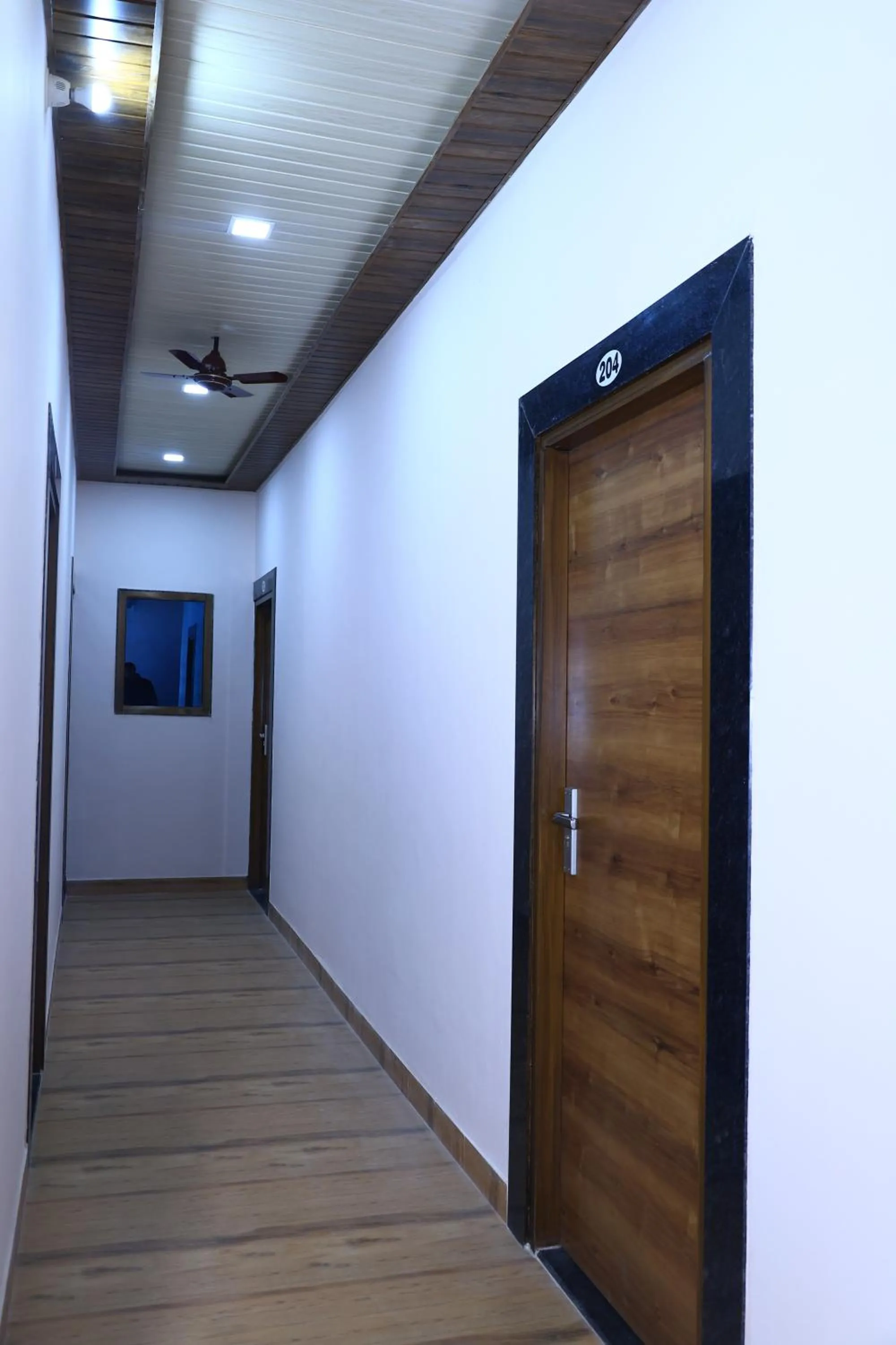 Hotel SHIV SHAKTI PALACE