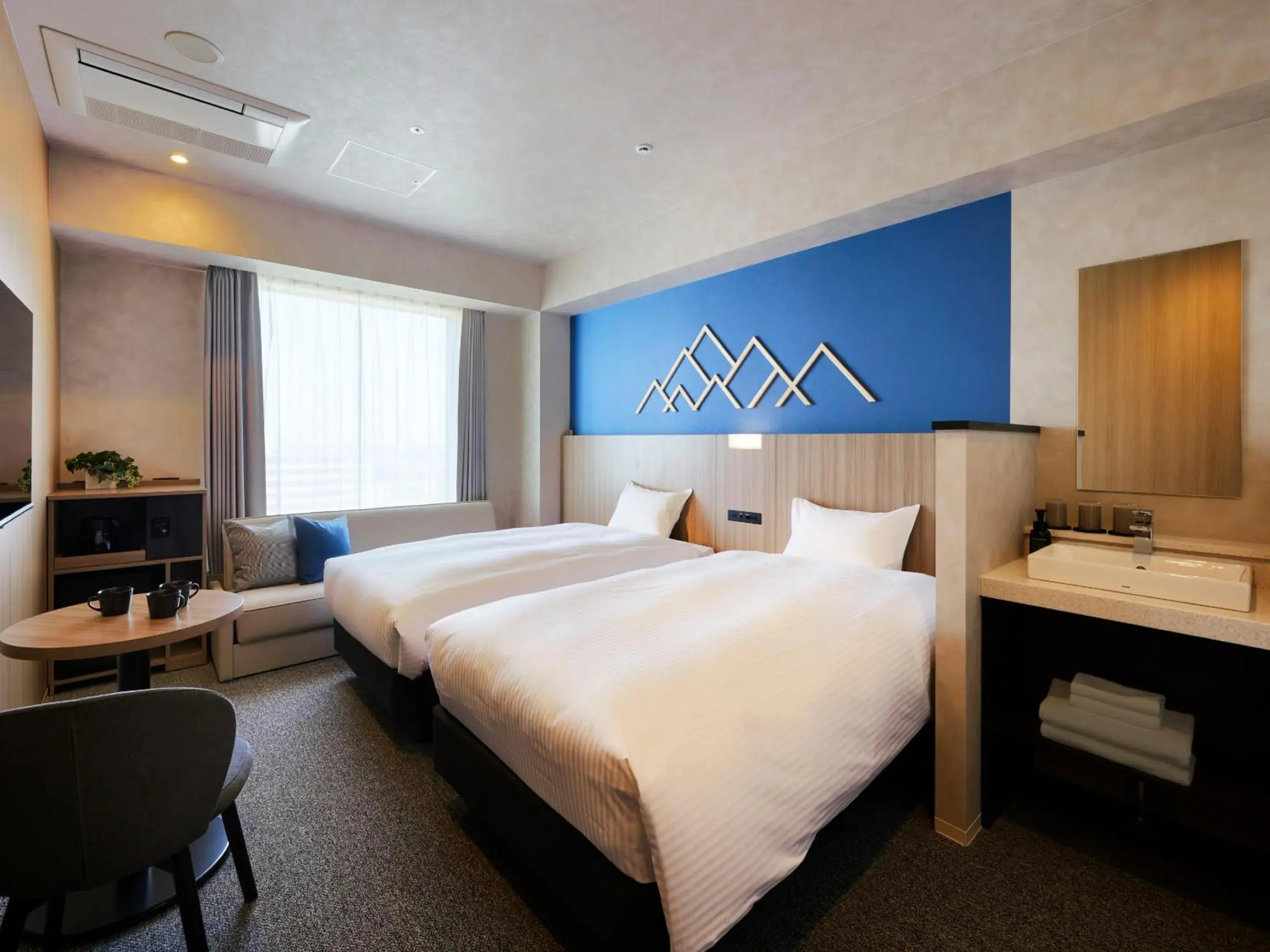 Twin+1 Room with Shower & ES CON FIELD View-Starlight Floor in ES CON FIELD HOKKAIDO HOTEL Kitahiroshima Station Twin+1 Room with Shower & ES CON FIELD View-Starlight Floor in ES CON FIELD HOKKAIDO HOTEL Kitahiroshima Station