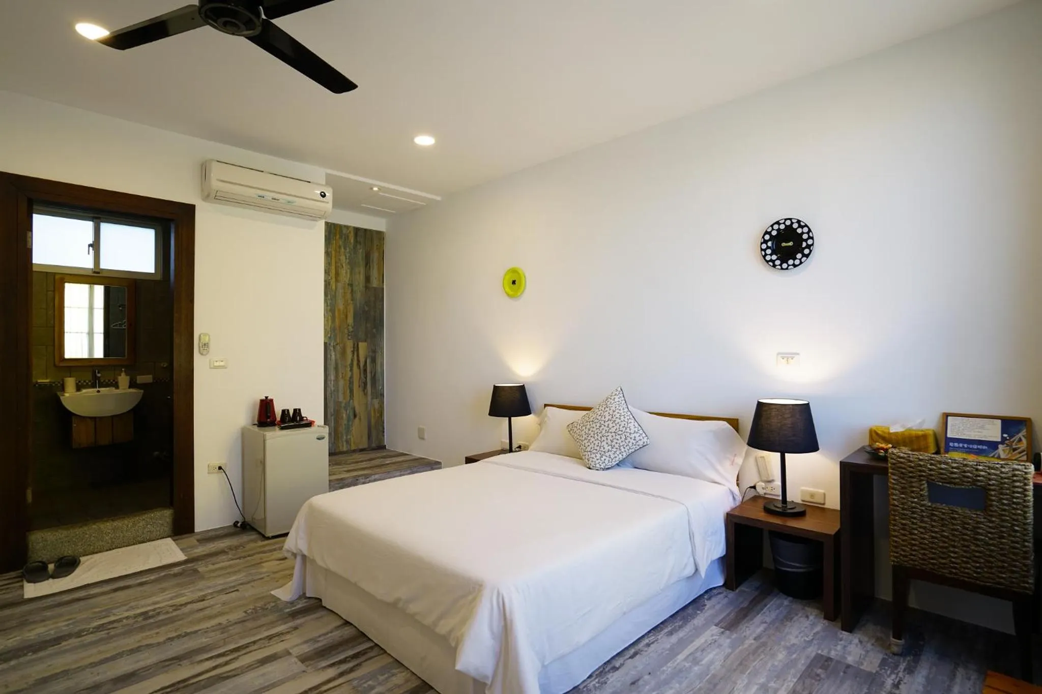 Photo of the whole room, Bed in Summer Ya B&B