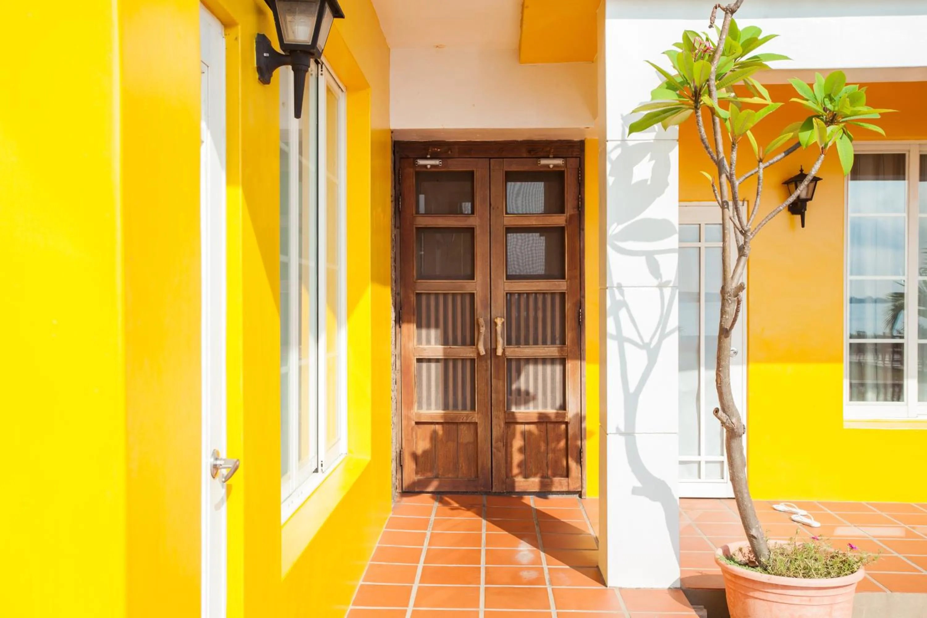 Facade/entrance in Summer Ya B&B