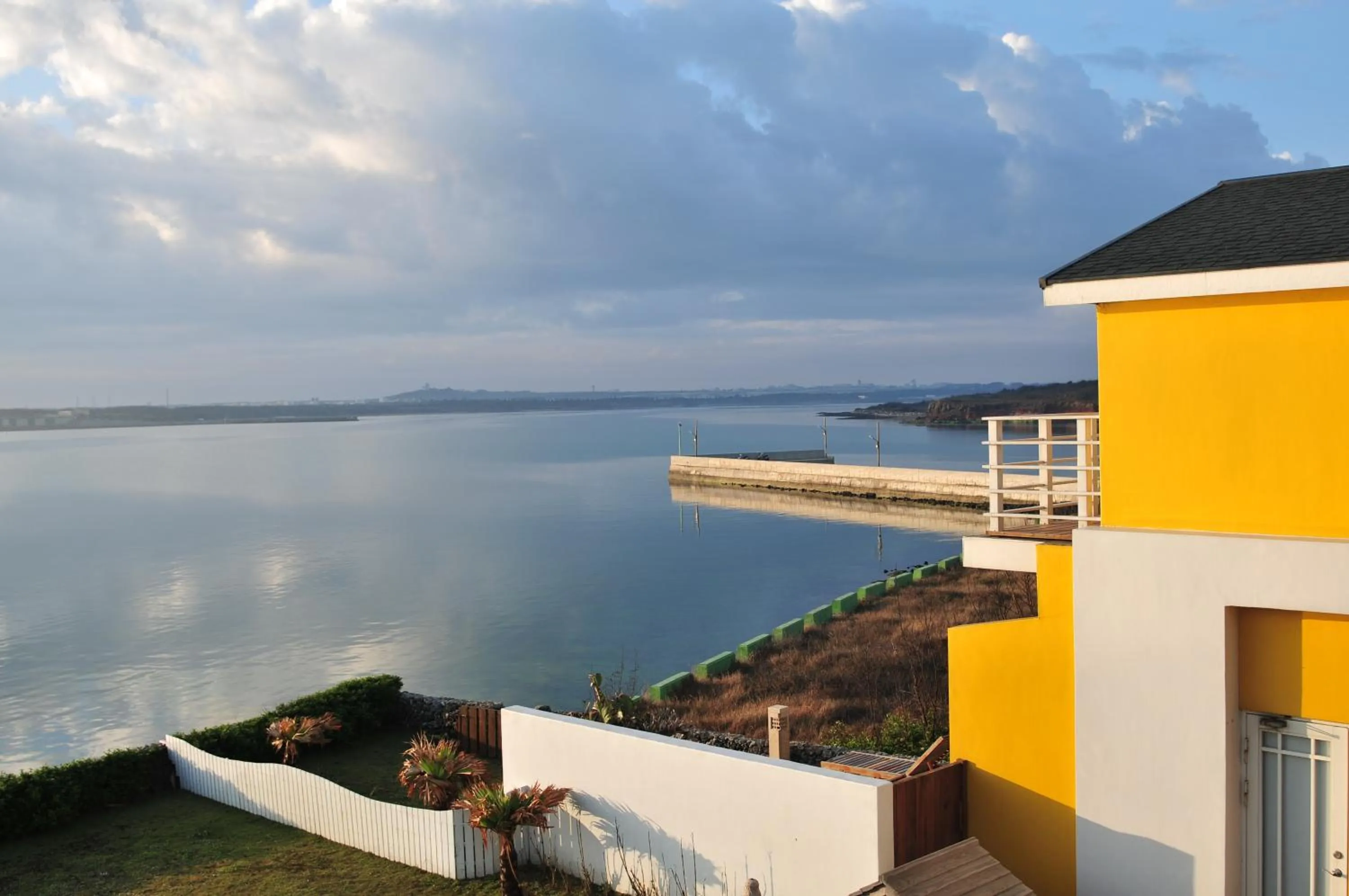 Facade/entrance in Summer Ya B&B