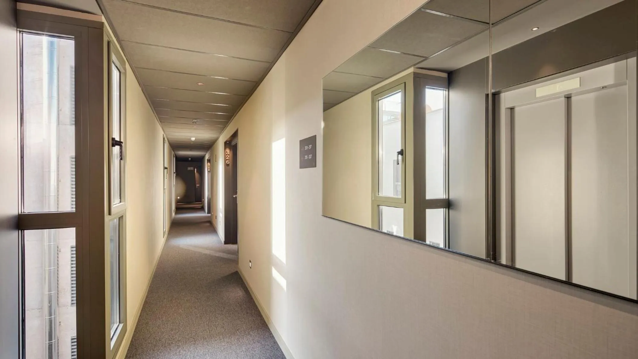 Decorative detail in Sercotel Barcelona El Prat