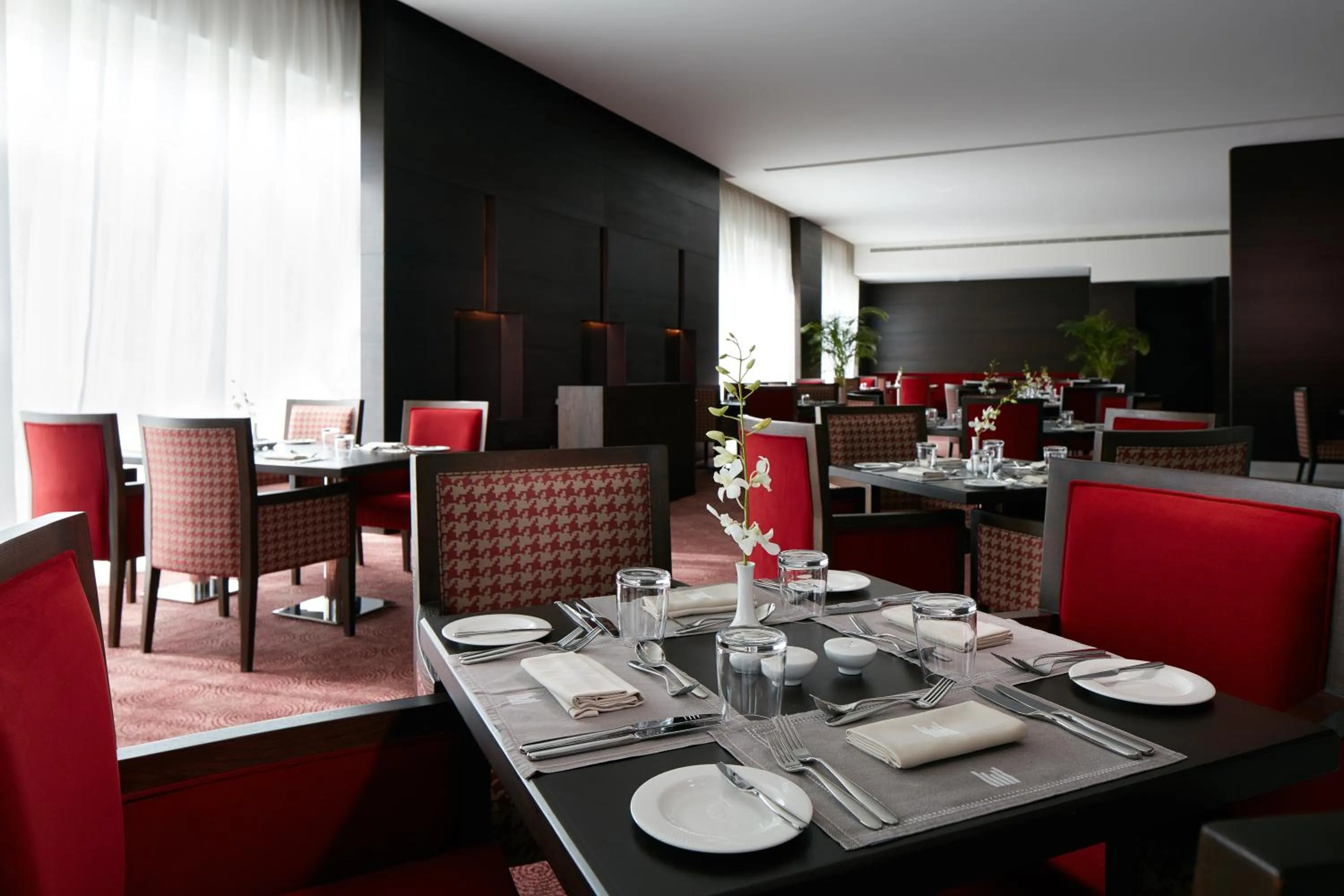 Restaurant/places to eat in Royal M Hotel Fujairah by Gewan