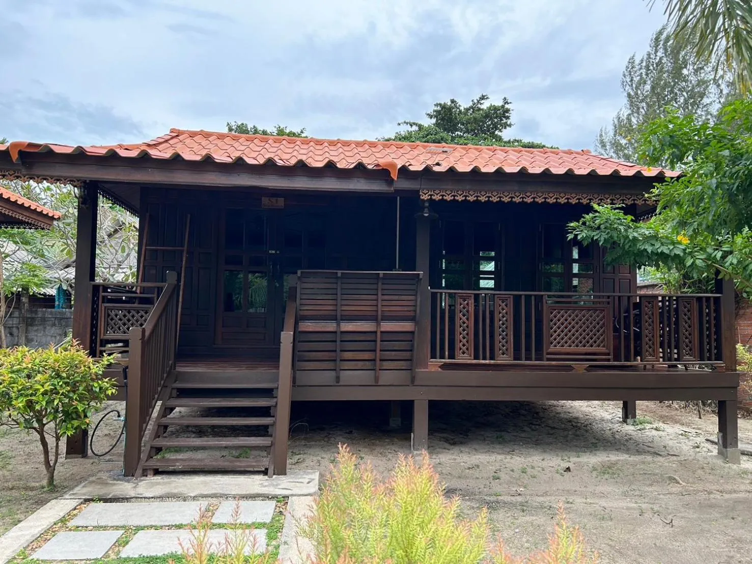 Photo of the whole room in Sea Beach at Lipe