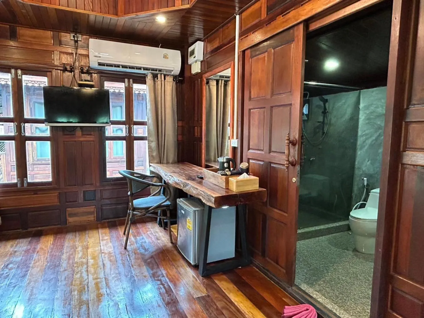 Area and facilities in Sea Beach at Lipe