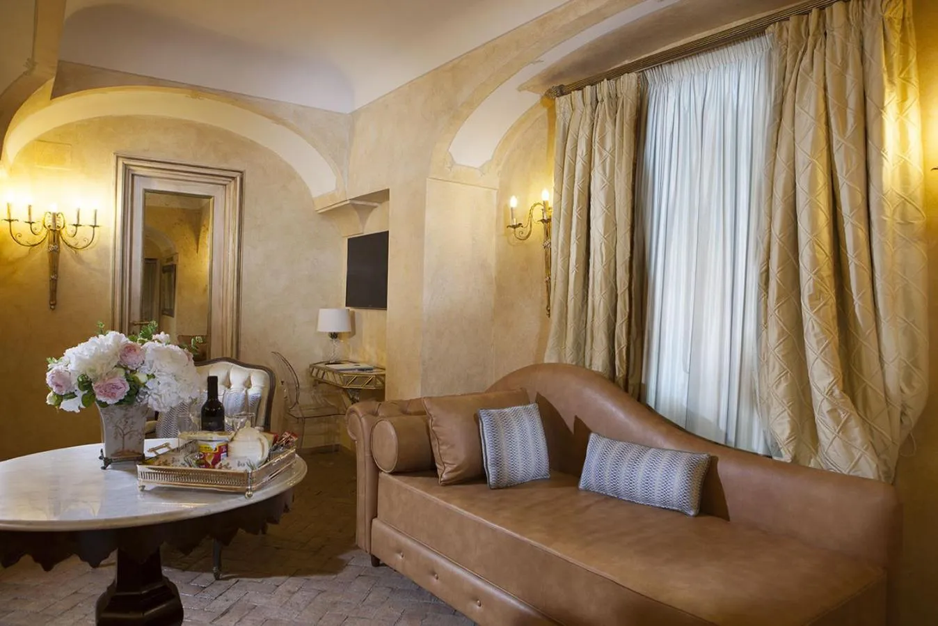 Seating area in Palazzo Marziale