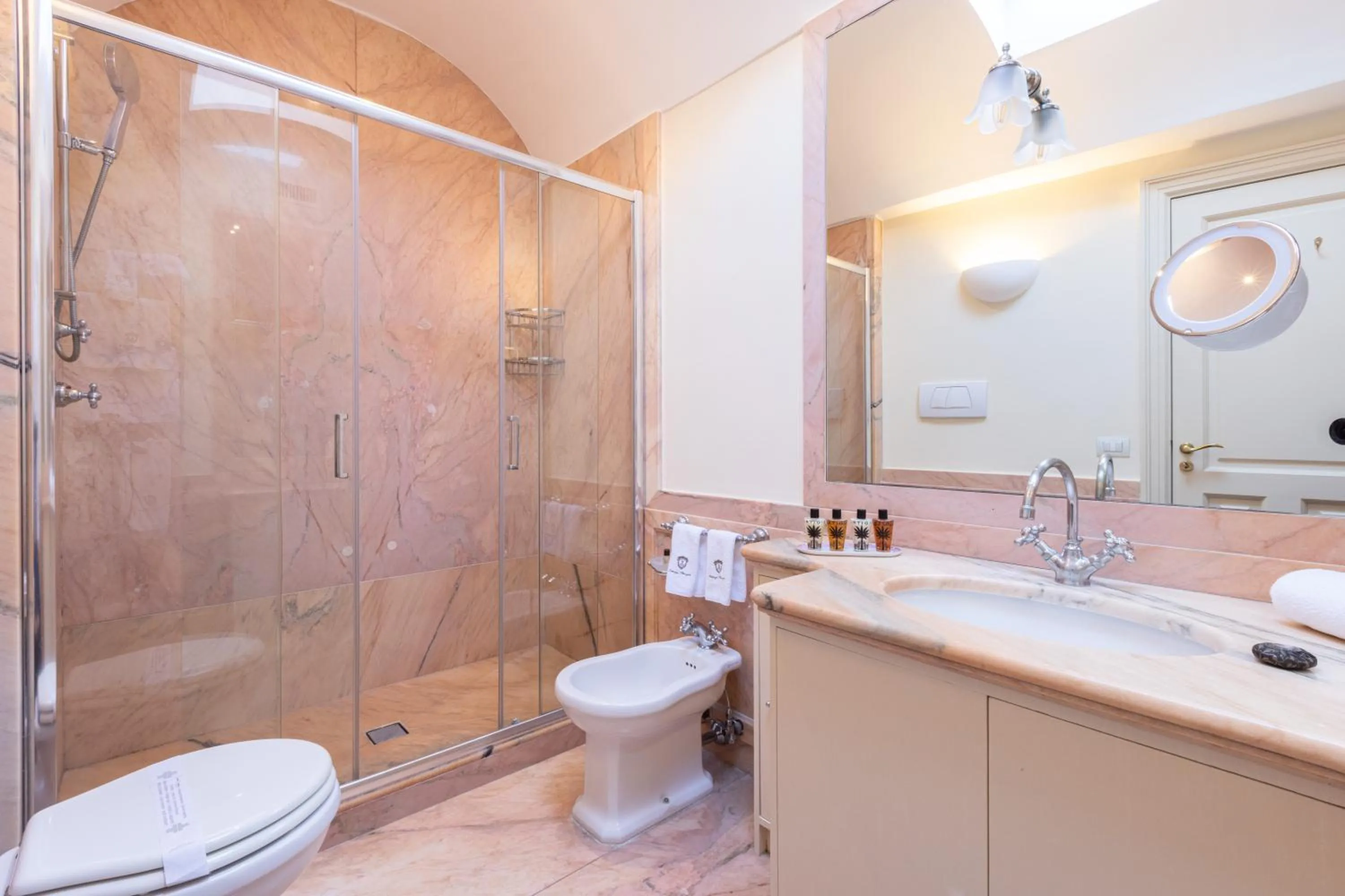 Bathroom in Palazzo Marziale