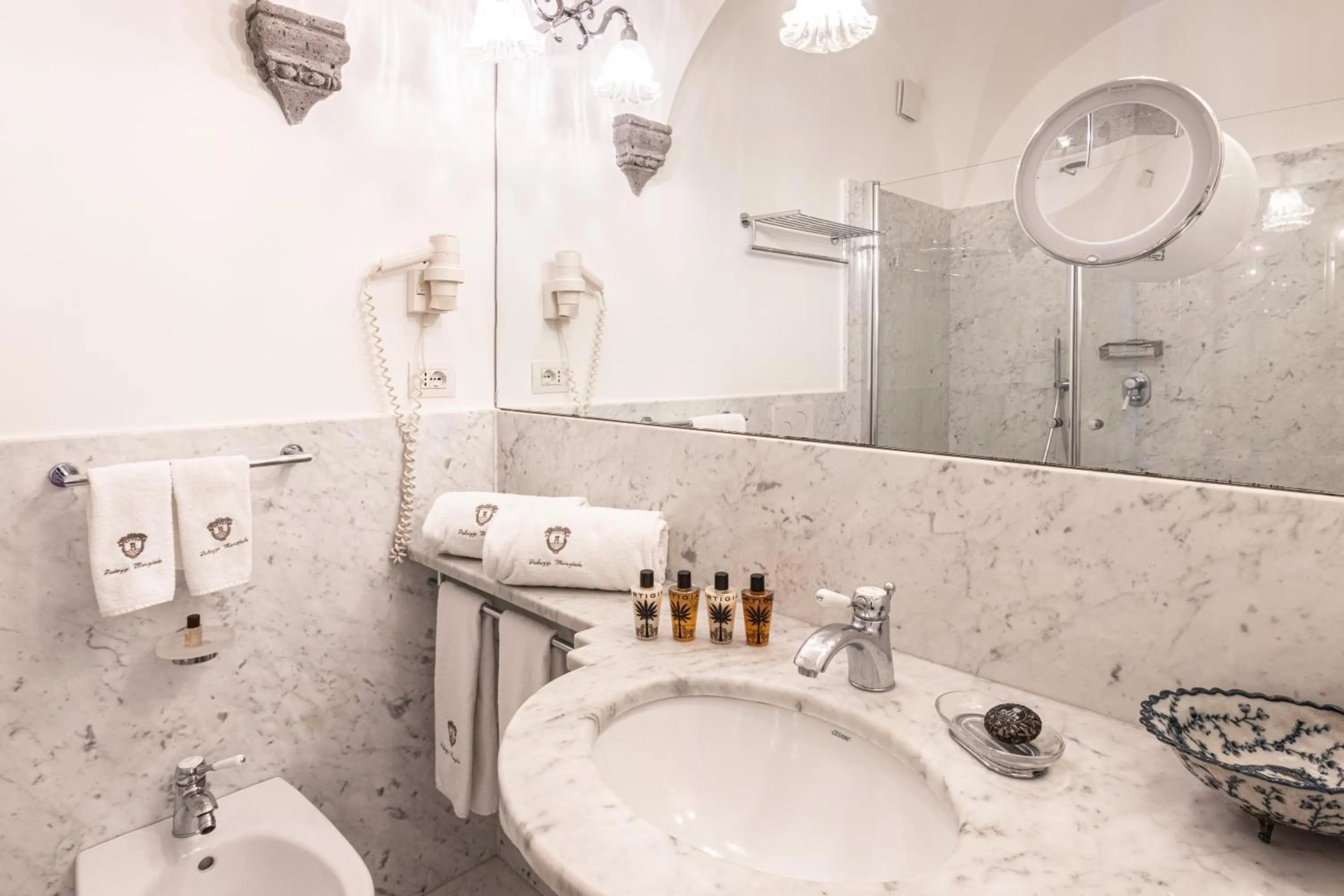 Bathroom in Palazzo Marziale