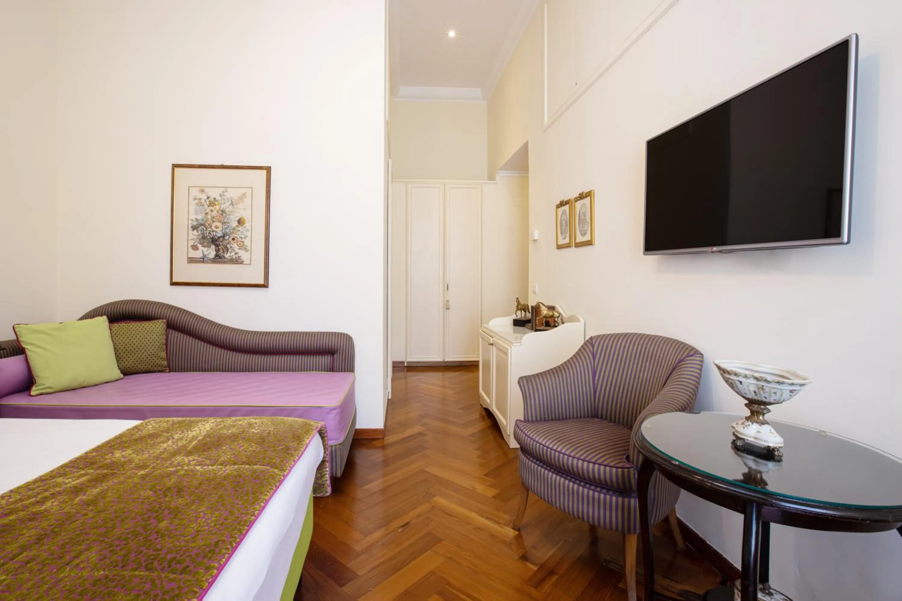 Living room, Bed in Palazzo Marziale