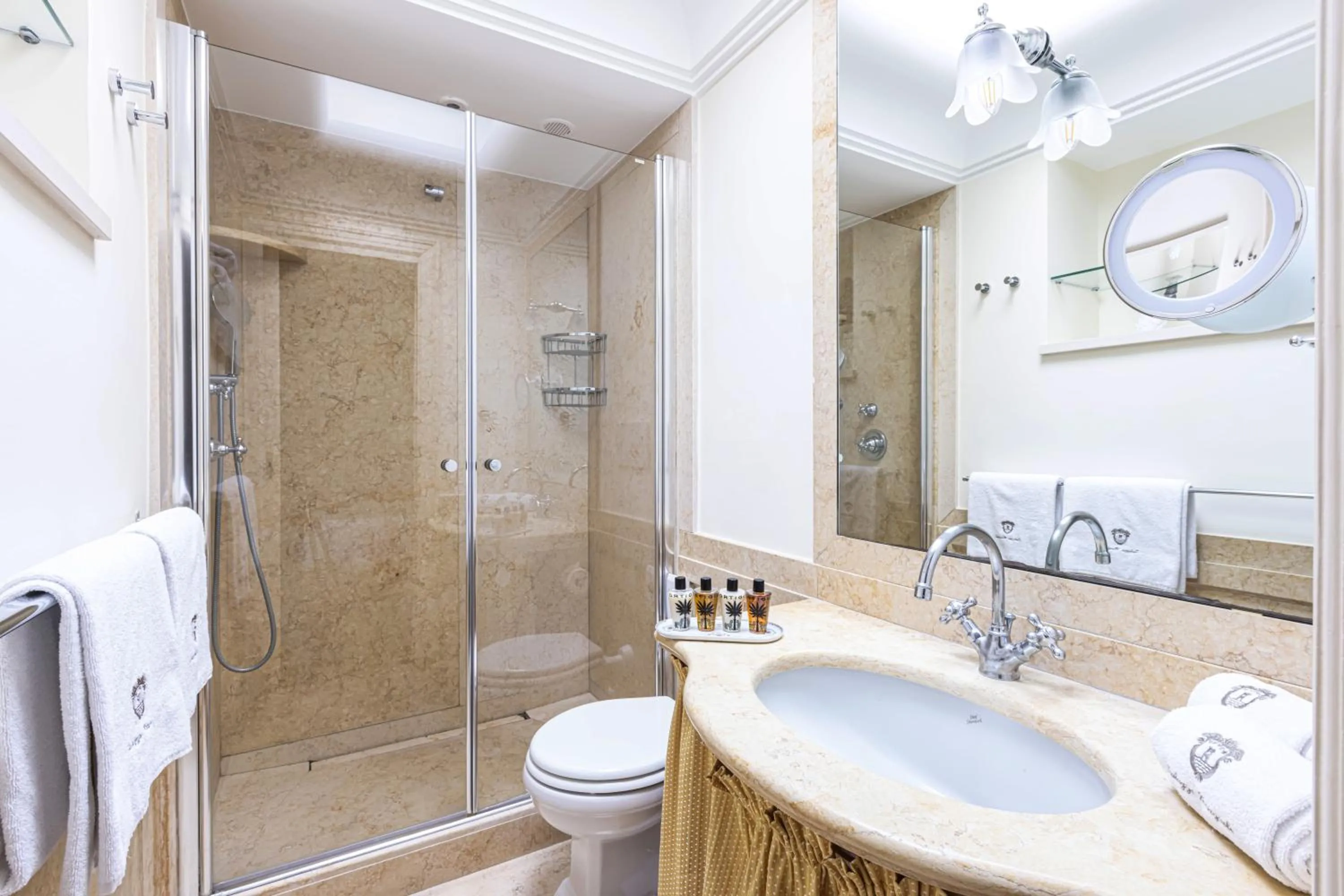 Bathroom in Palazzo Marziale