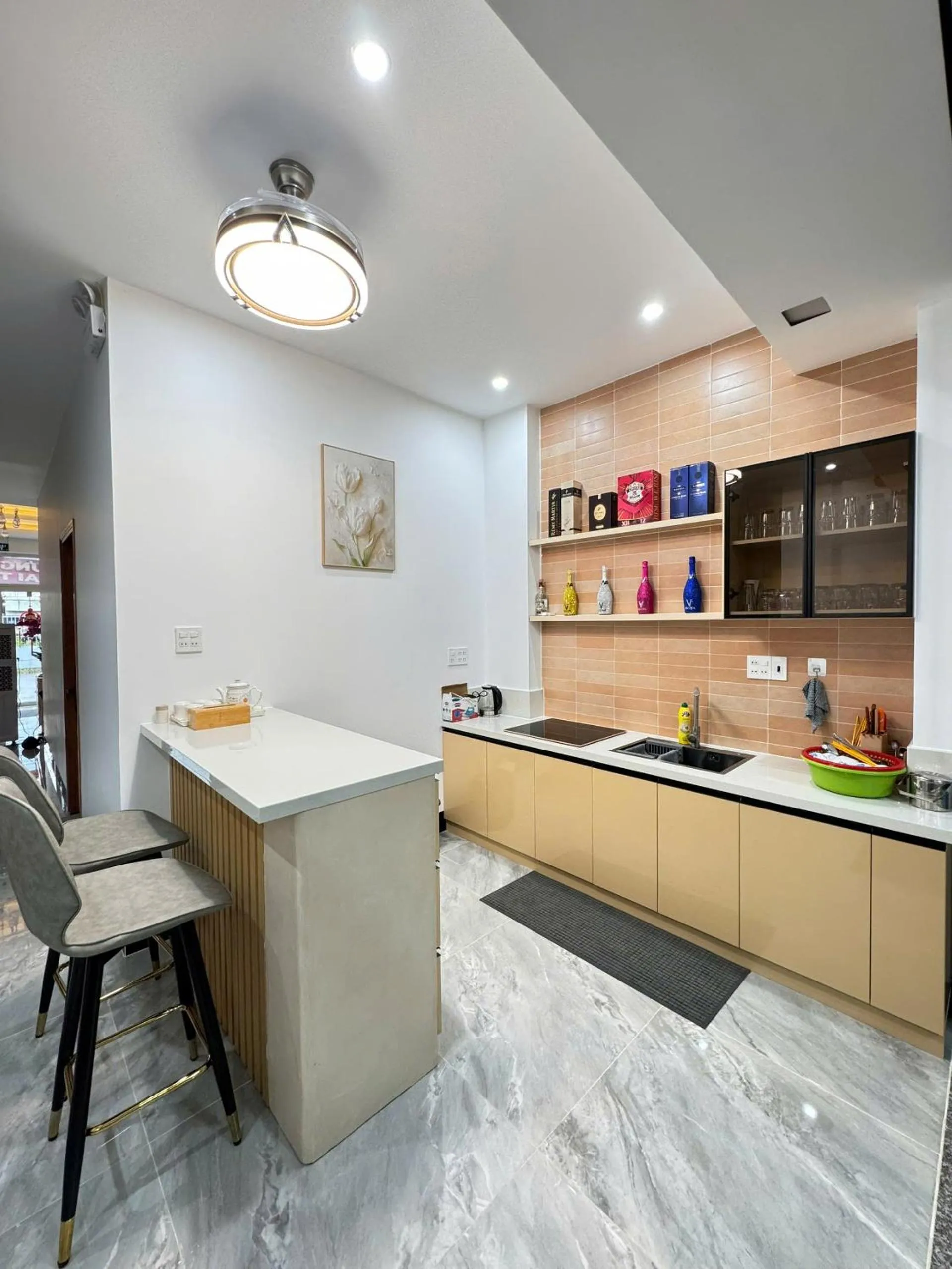 Kitchen or kitchenette in Sunshine Homestay Bạc Liêu