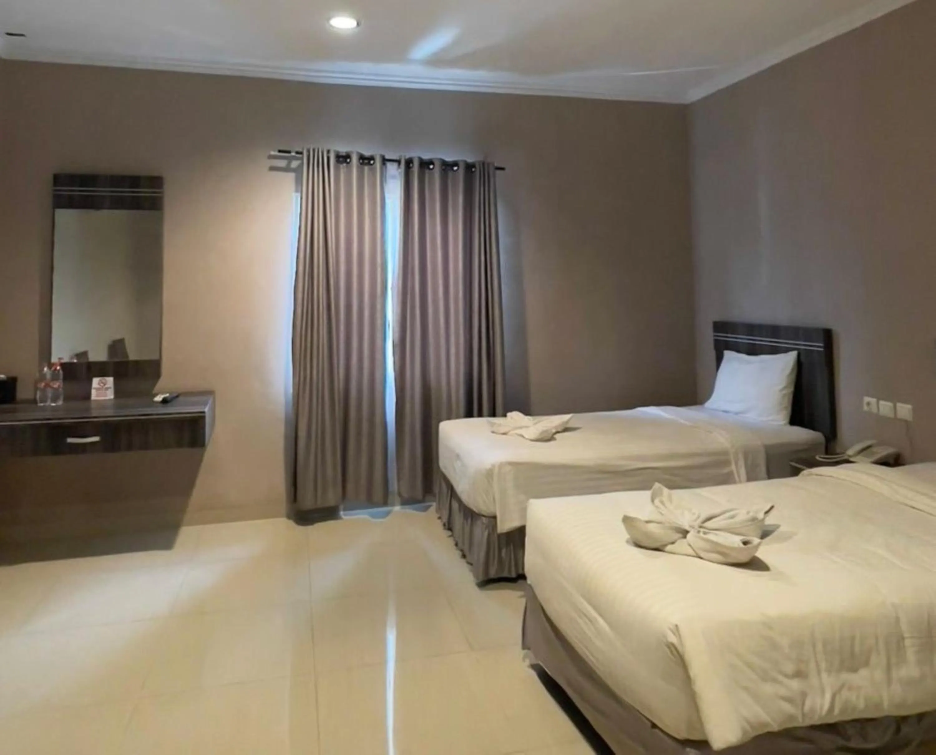 Bed in A'rabia Style Hotel Sriwijaya