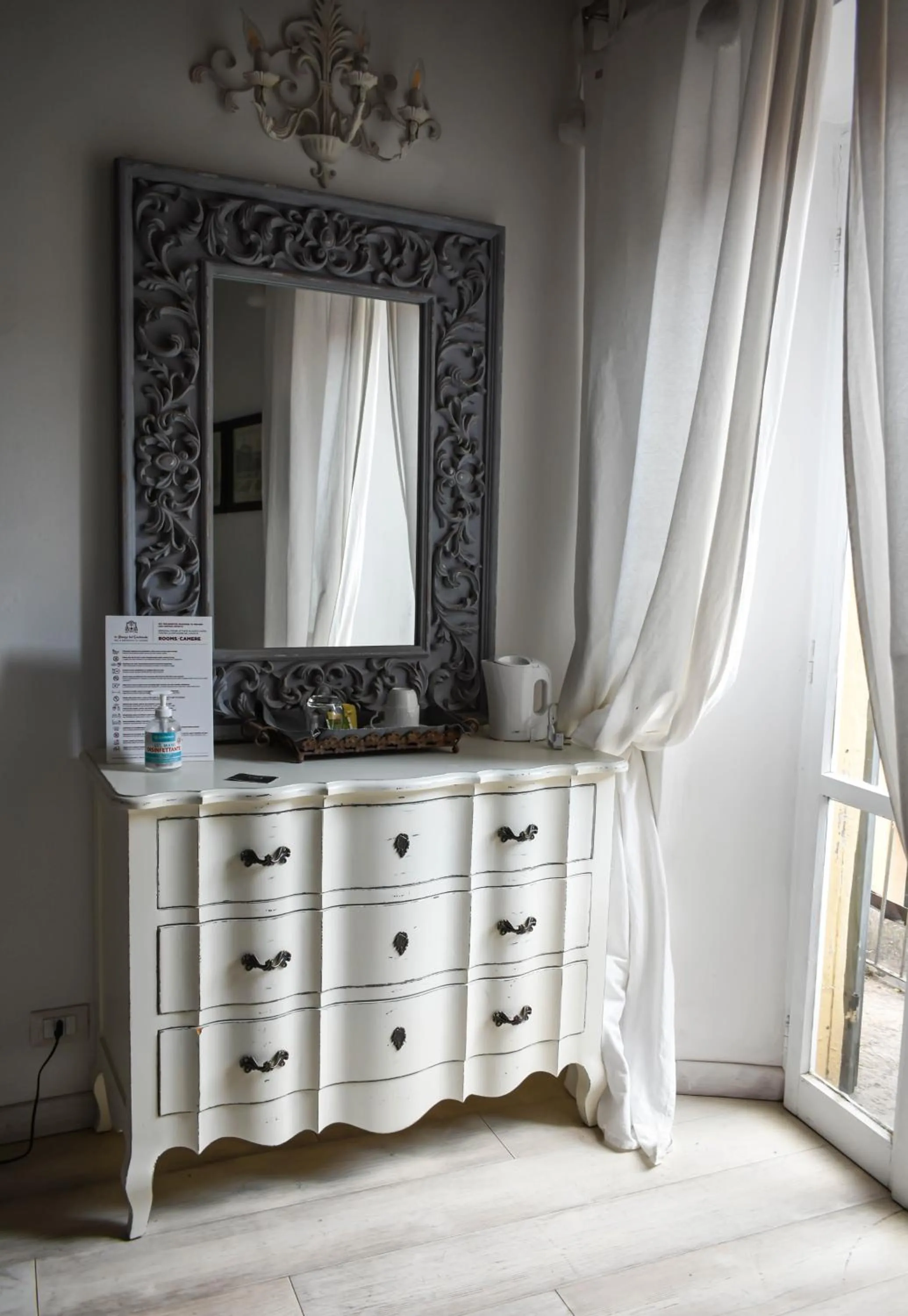 Bedroom in Le Stanze del Cardinale