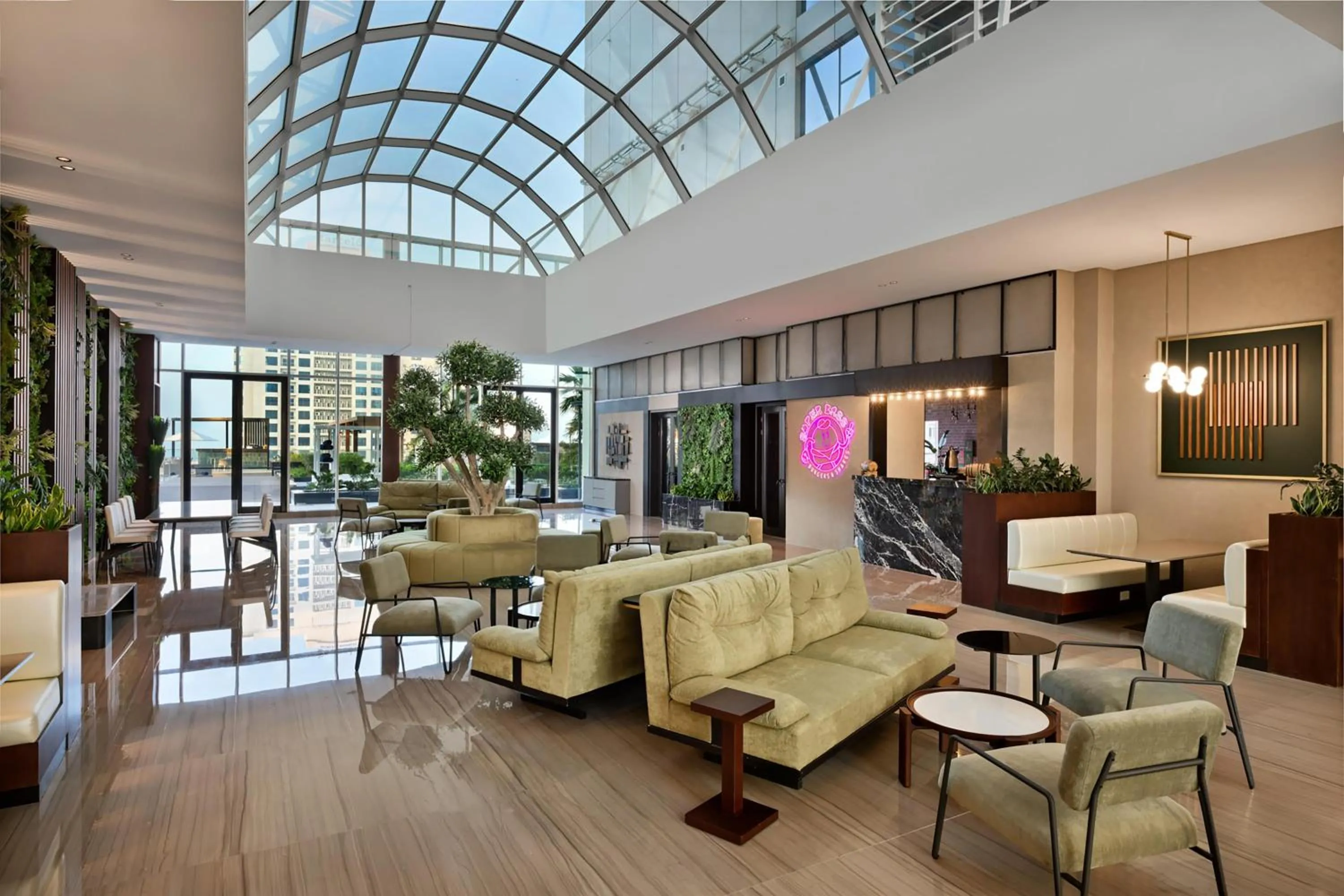 Restaurant/places to eat in Hilton Bahrain City Centre Hotel & Residences