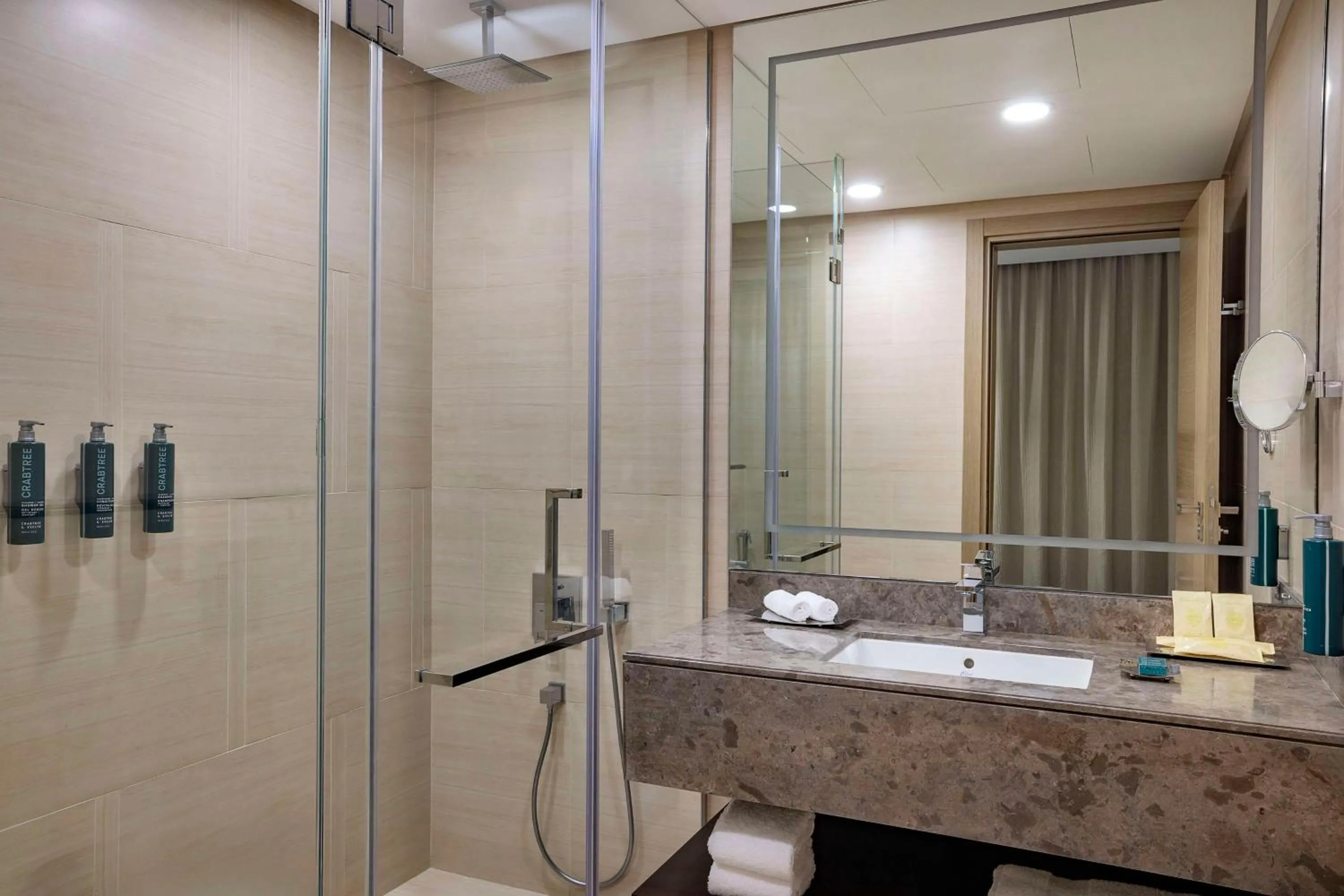 Toilet in Hilton Bahrain City Centre Hotel & Residences